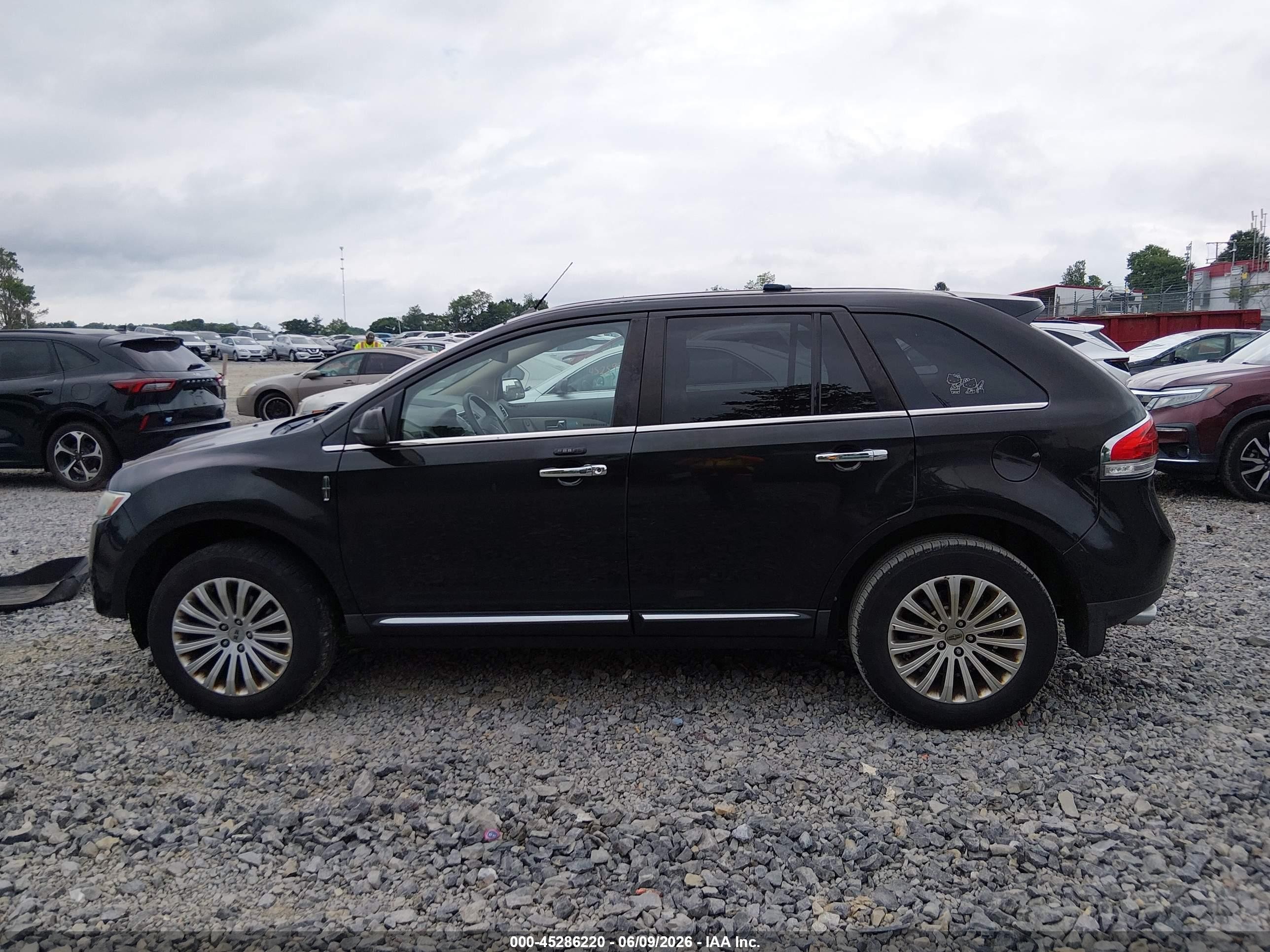 2013 Lincoln Mkx   Black vin: 2LMDJ8JK1DBL33261