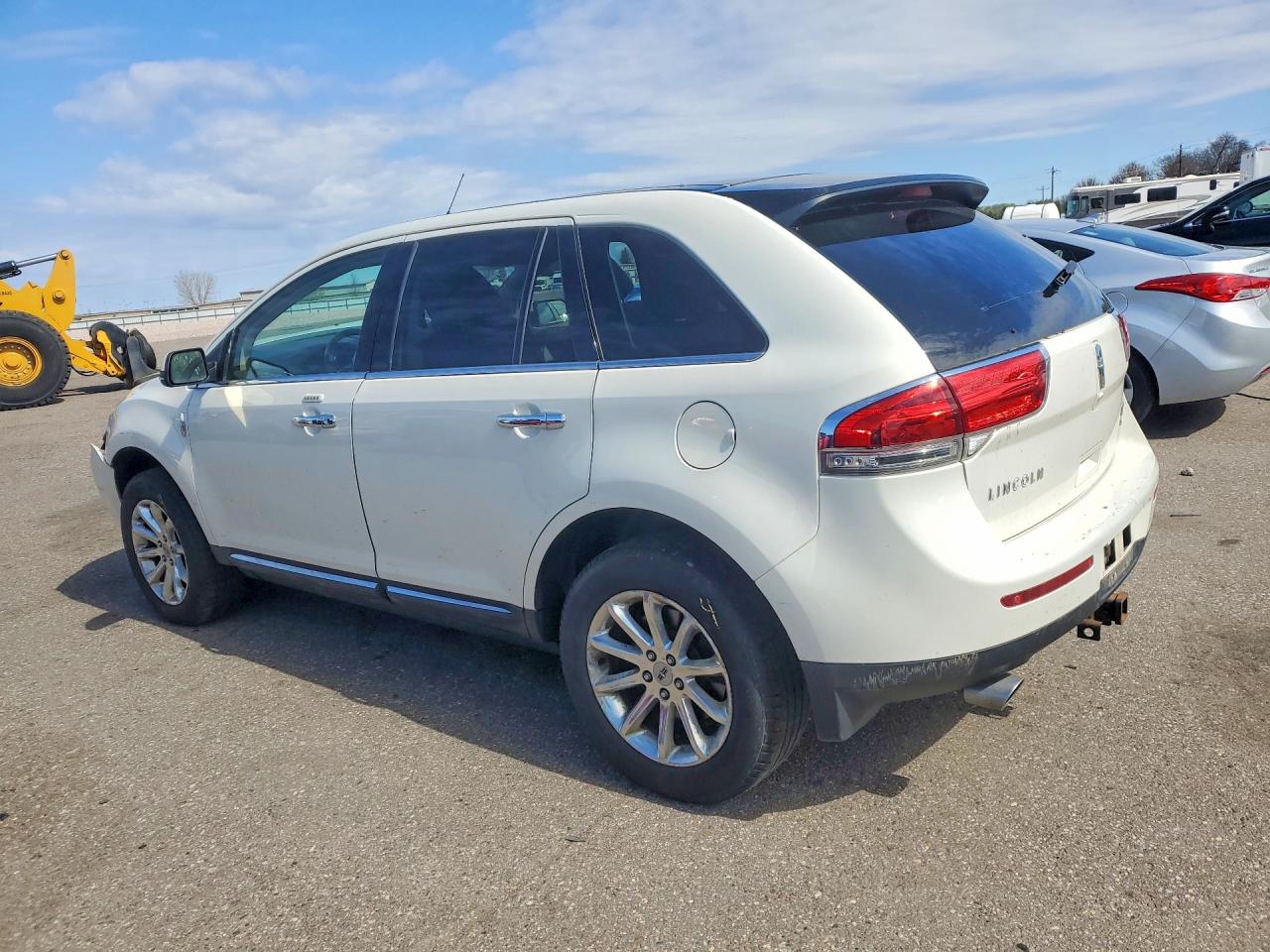 2013 Lincoln Mkx White vin: 2LMDJ8JK1DBL40873
