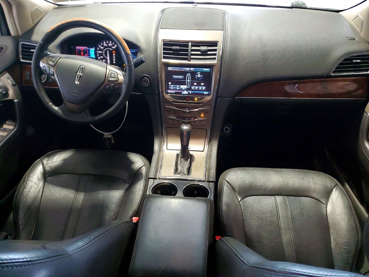 2013 Lincoln Mkx Белый vin: 2LMDJ8JK1DBL46169