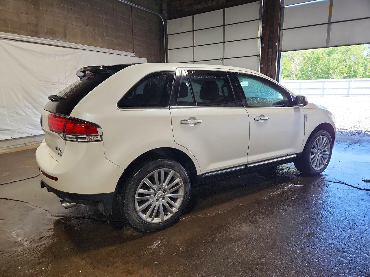 2014 Lincoln Mkx White vin: 2LMDJ8JK1EBL07051