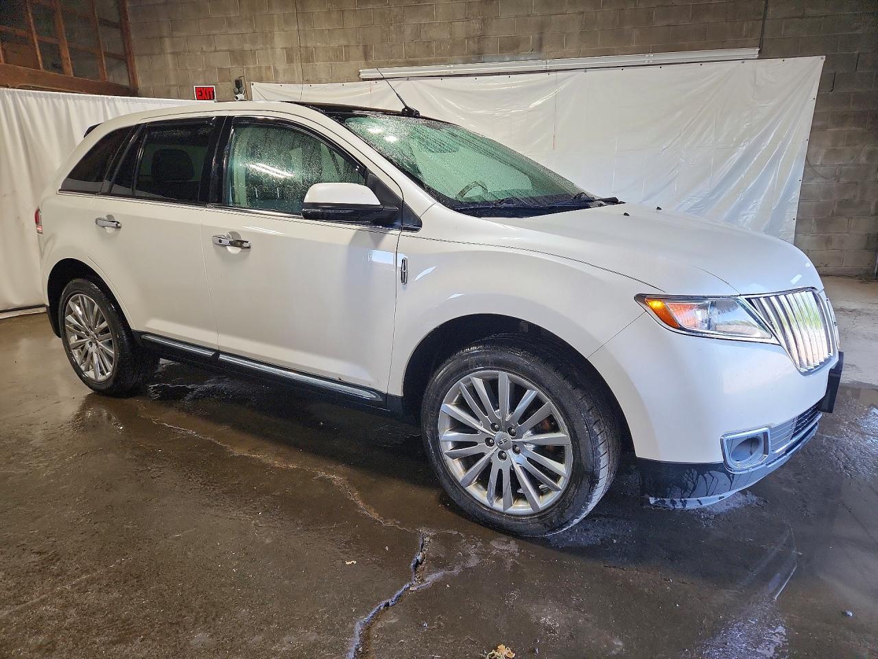 2014 Lincoln Mkx White vin: 2LMDJ8JK1EBL07051