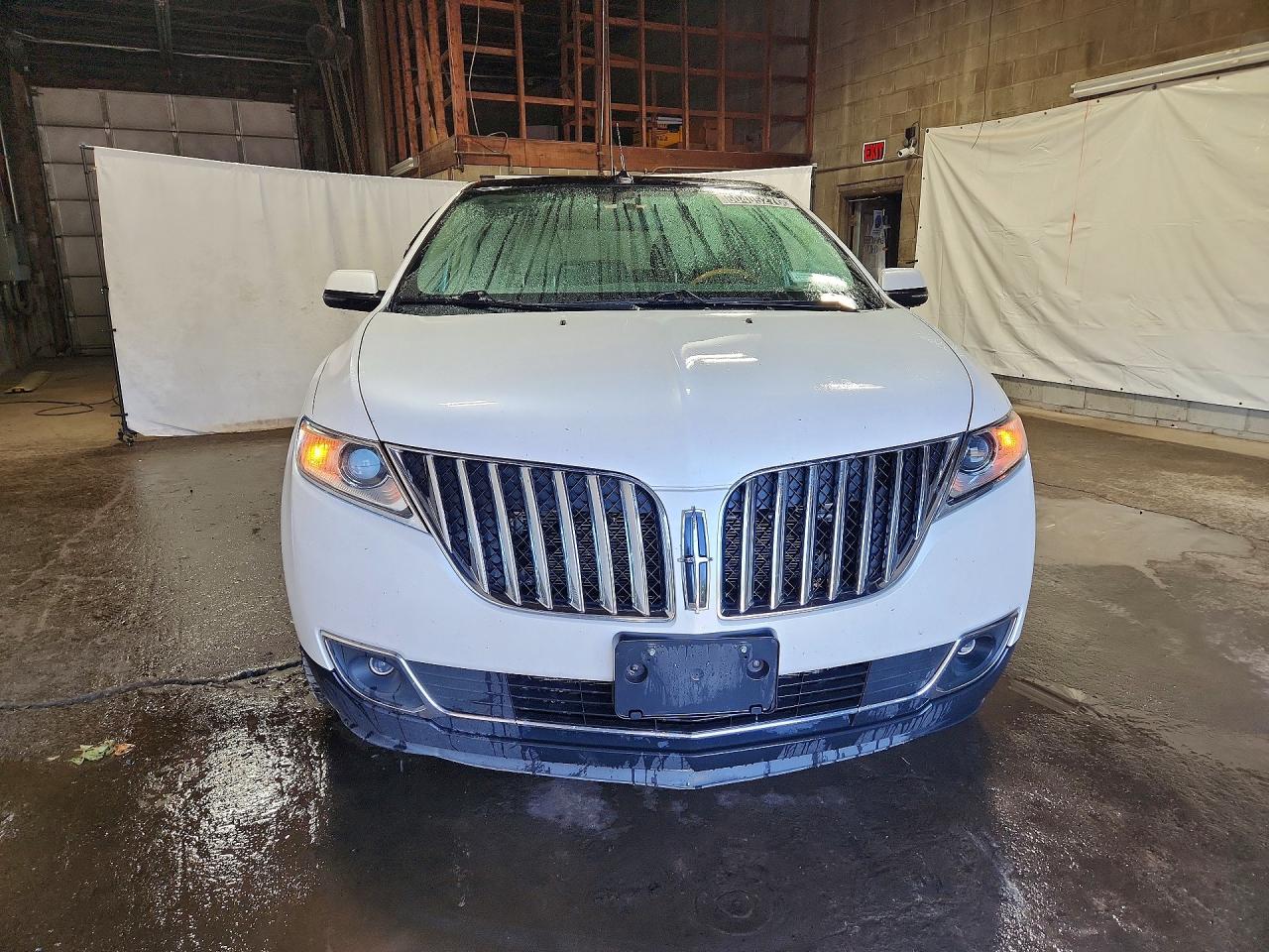 2014 Lincoln Mkx White vin: 2LMDJ8JK1EBL07051
