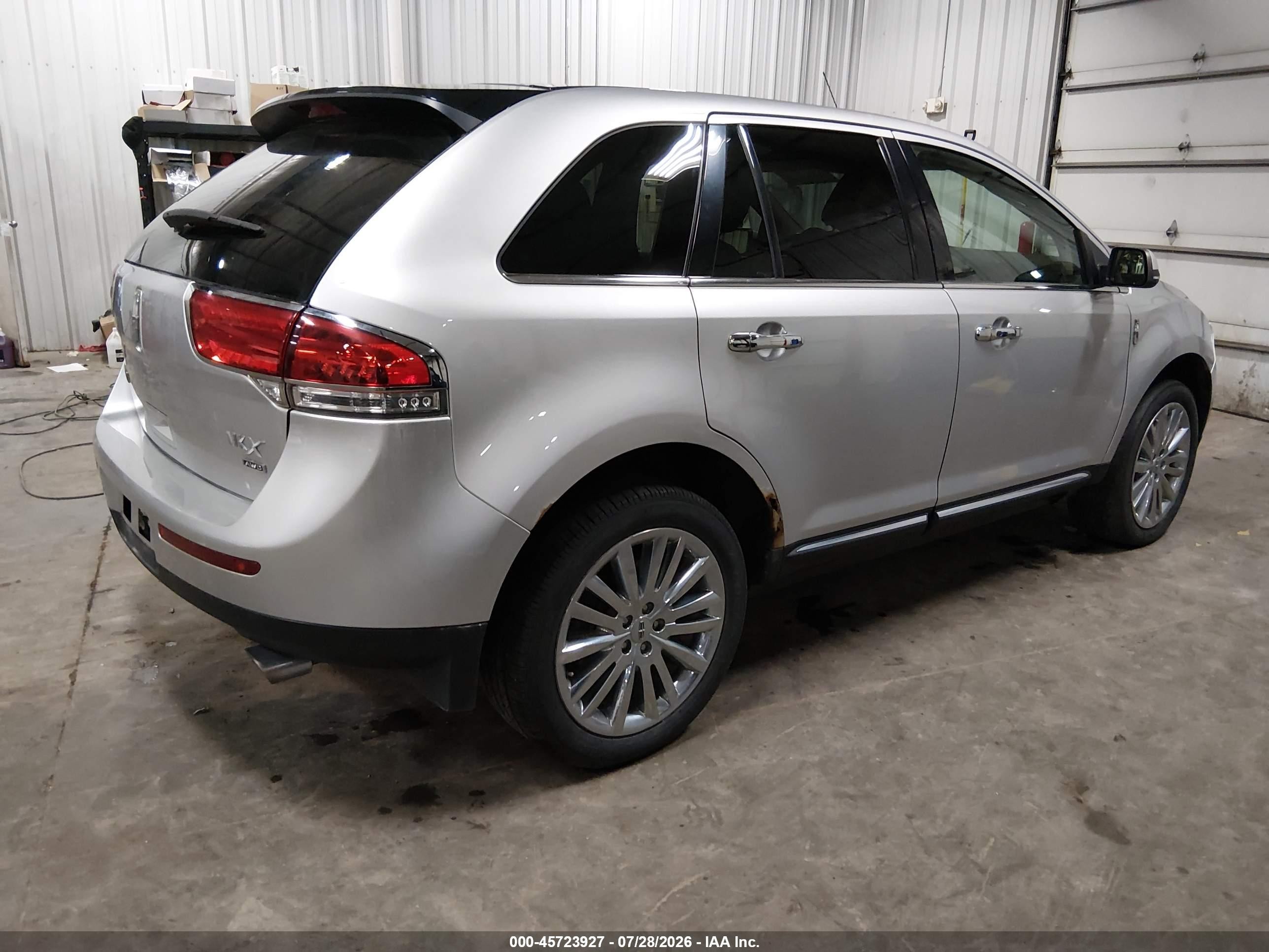 2014 Lincoln Mkx   Silver vin: 2LMDJ8JK1EBL12461