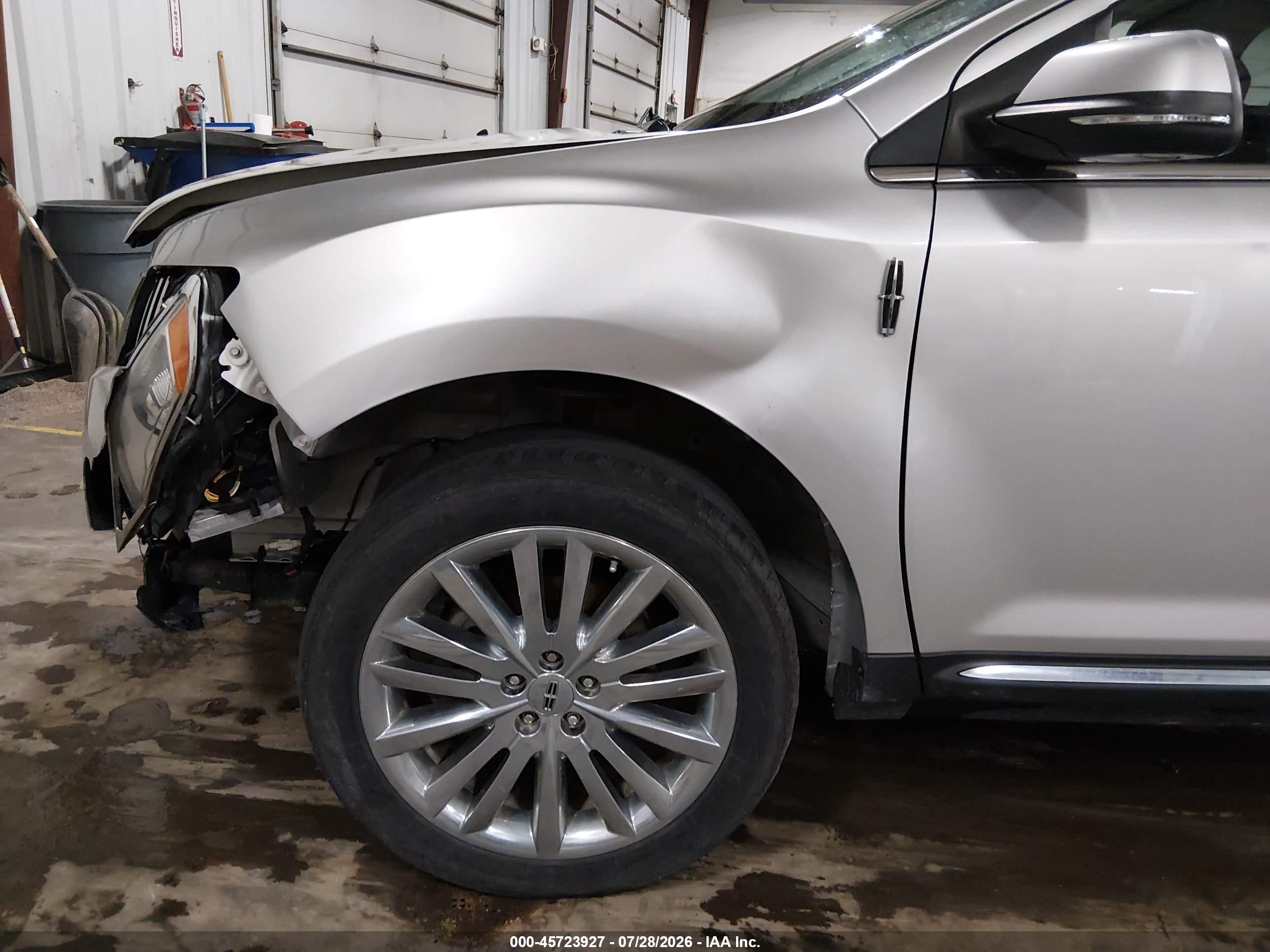 2014 Lincoln Mkx   Silver vin: 2LMDJ8JK1EBL12461