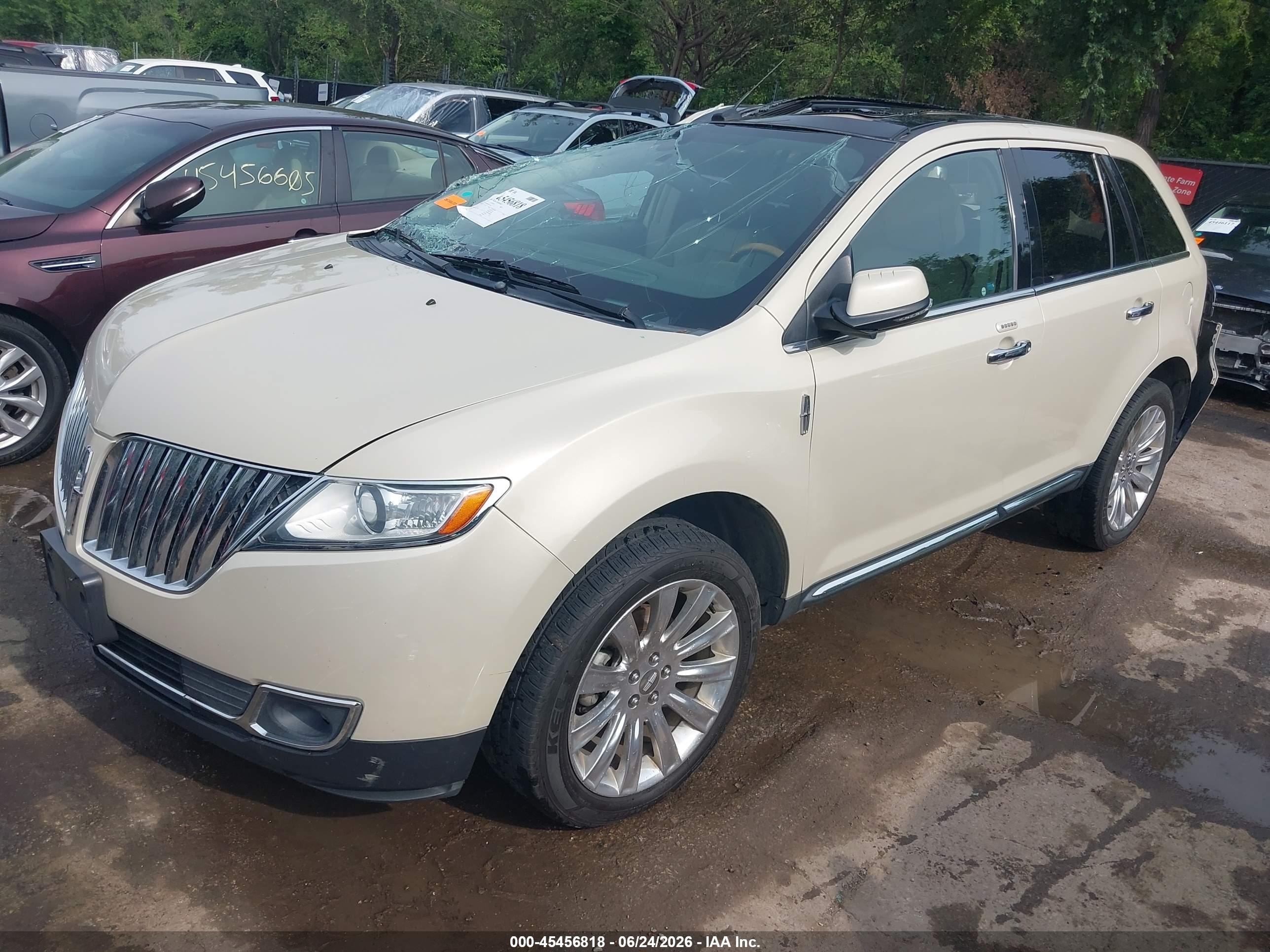 2015 Lincoln Mkx   Beige vin: 2LMDJ8JK1FBL31819