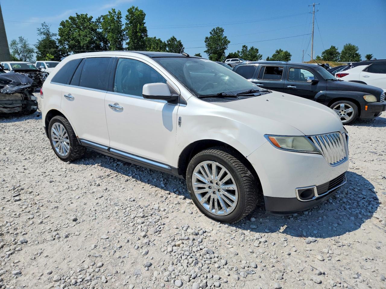2011 Lincoln Mkx White vin: 2LMDJ8JK2BBJ00373