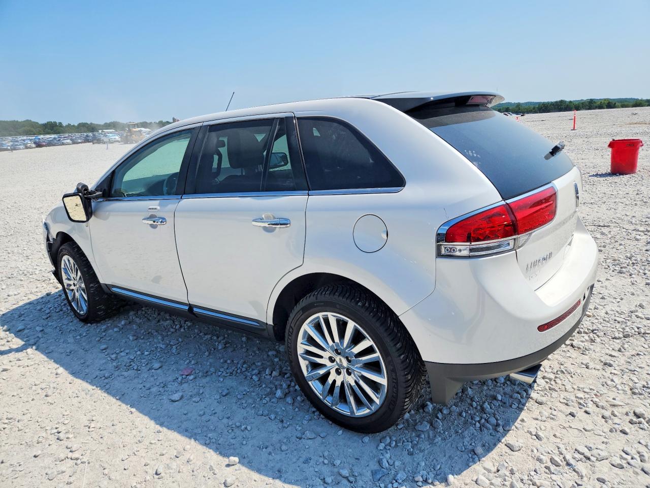 2011 Lincoln Mkx White vin: 2LMDJ8JK2BBJ00373