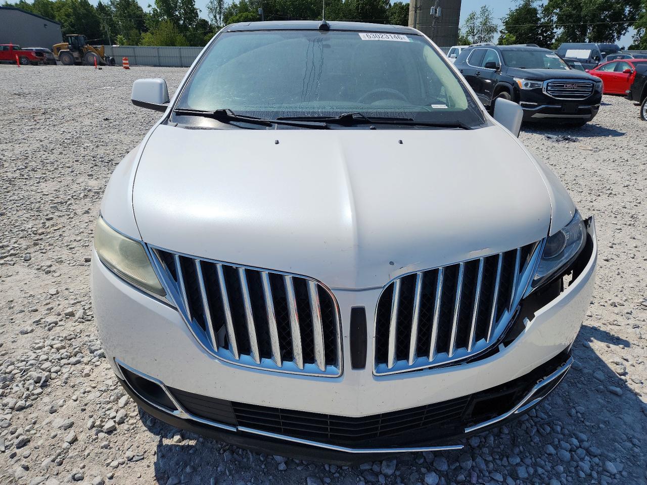 2011 Lincoln Mkx White vin: 2LMDJ8JK2BBJ00373