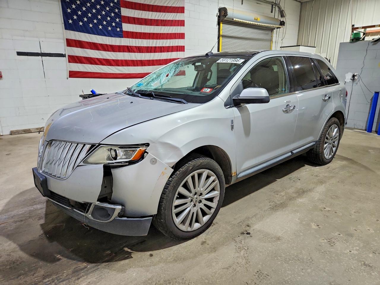 2011 Lincoln Mkx Silver vin: 2LMDJ8JK2BBJ31722