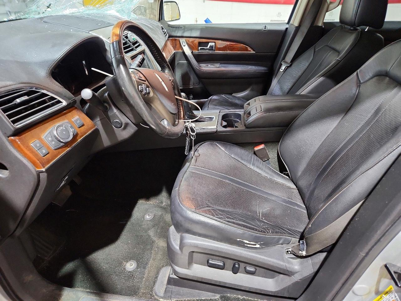 2011 Lincoln Mkx Silver vin: 2LMDJ8JK2BBJ31722