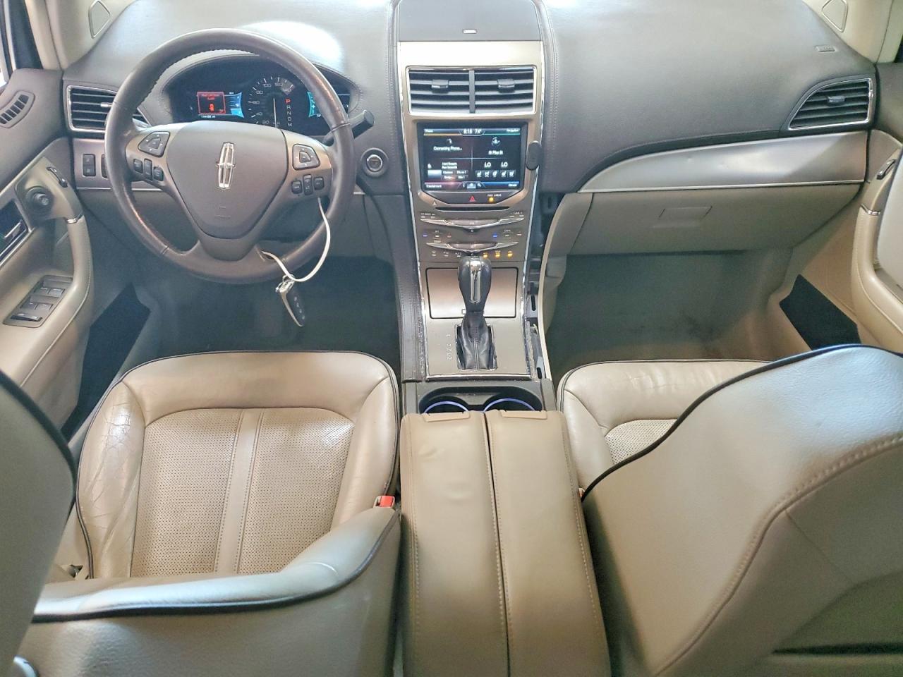 2012 Lincoln Mkx Silver vin: 2LMDJ8JK2CBL08206