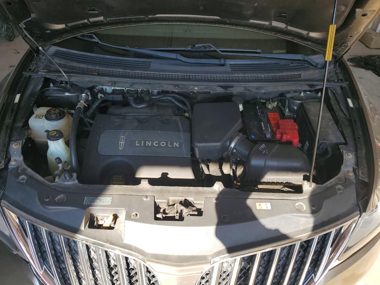 2012 Lincoln Mkx Silver vin: 2LMDJ8JK2CBL08206