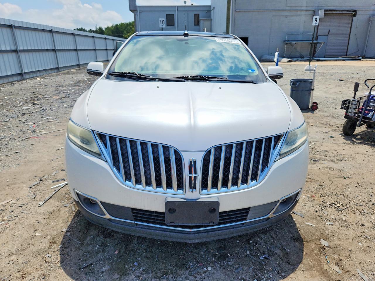 2015 Lincoln Mkx White vin: 2LMDJ8JK3FBL28212