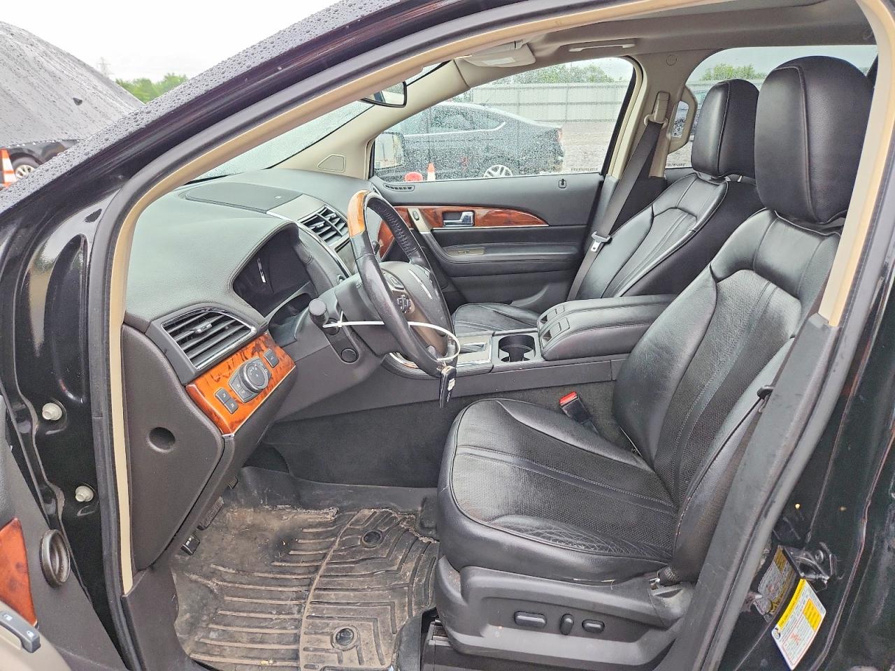2011 Lincoln Mkx Black vin: 2LMDJ8JK4BBJ13075