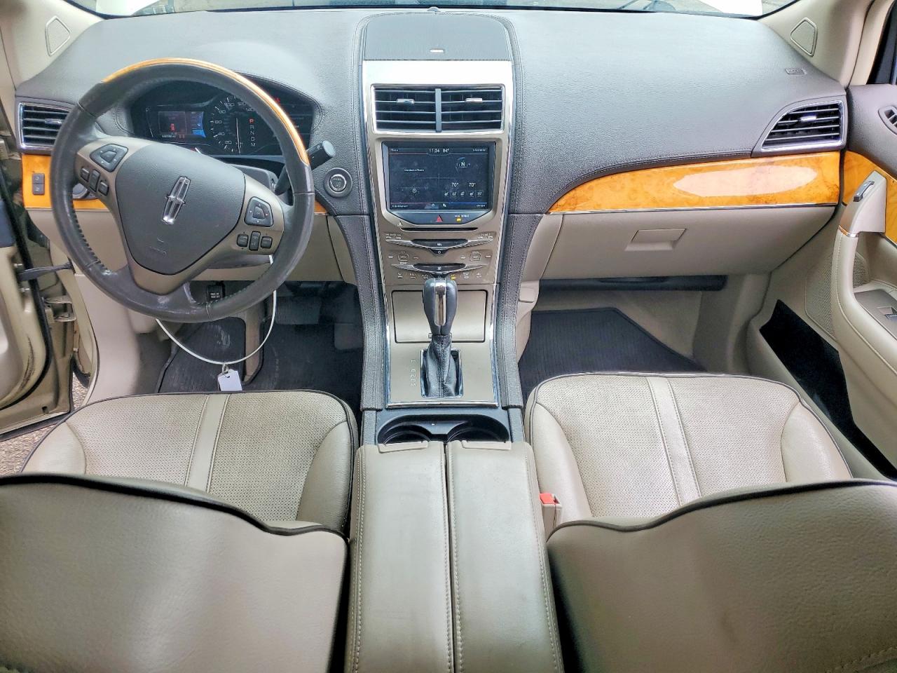 2011 Lincoln Mkx Beige vin: 2LMDJ8JK4BBJ14453