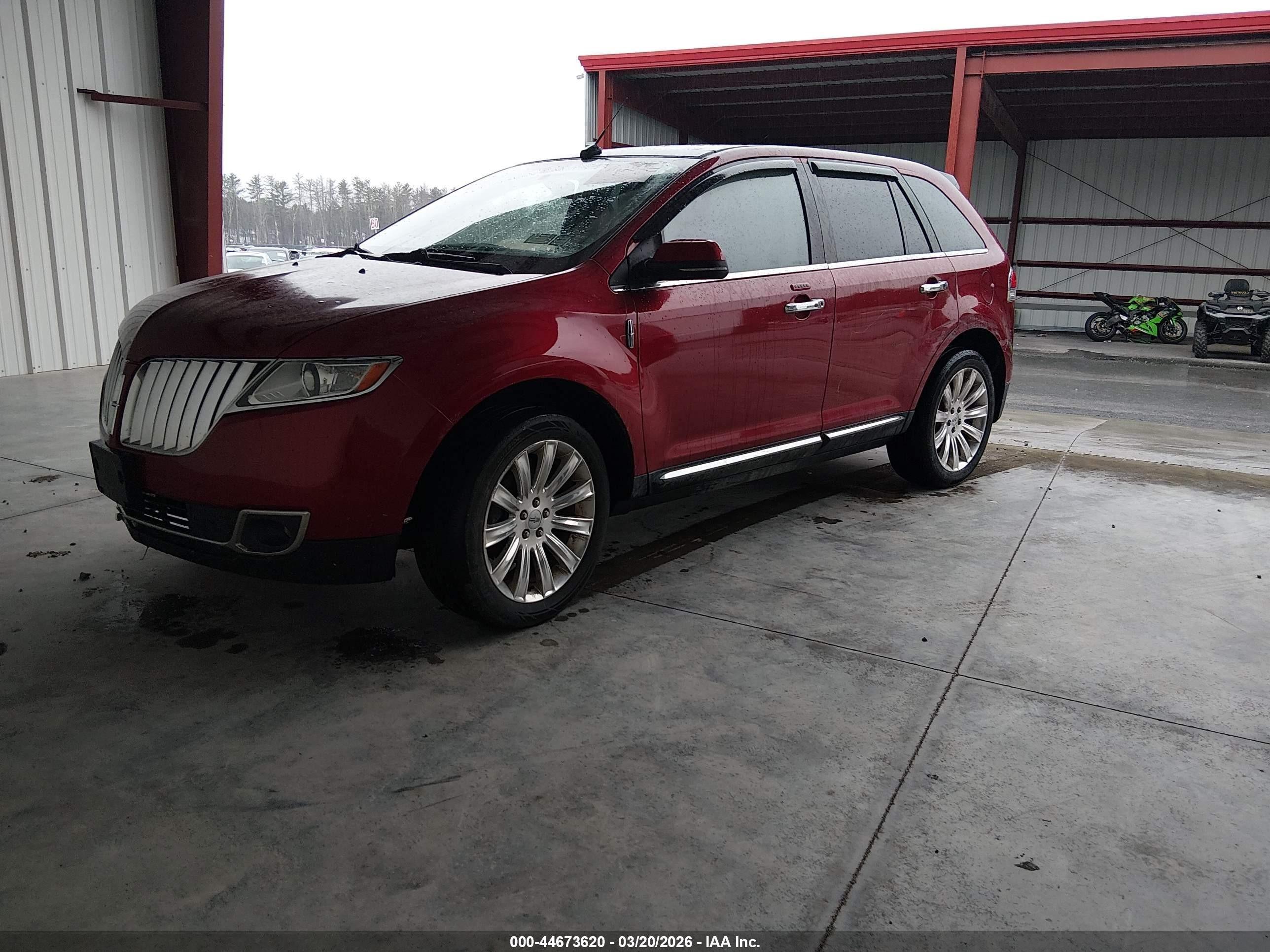 2013 Lincoln Mkx   Красный vin: 2LMDJ8JK4DBL16857