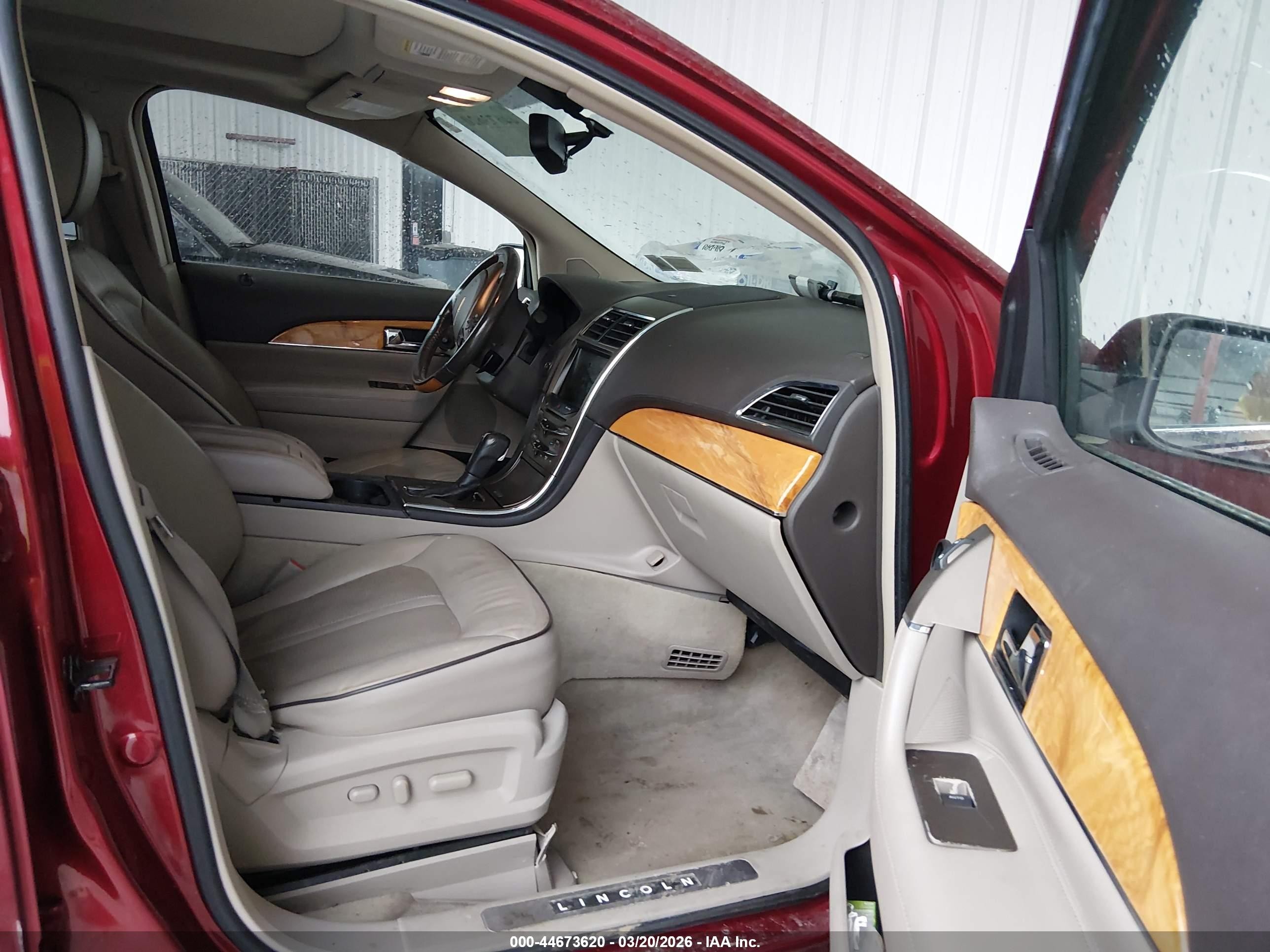 2013 Lincoln Mkx   Красный vin: 2LMDJ8JK4DBL16857