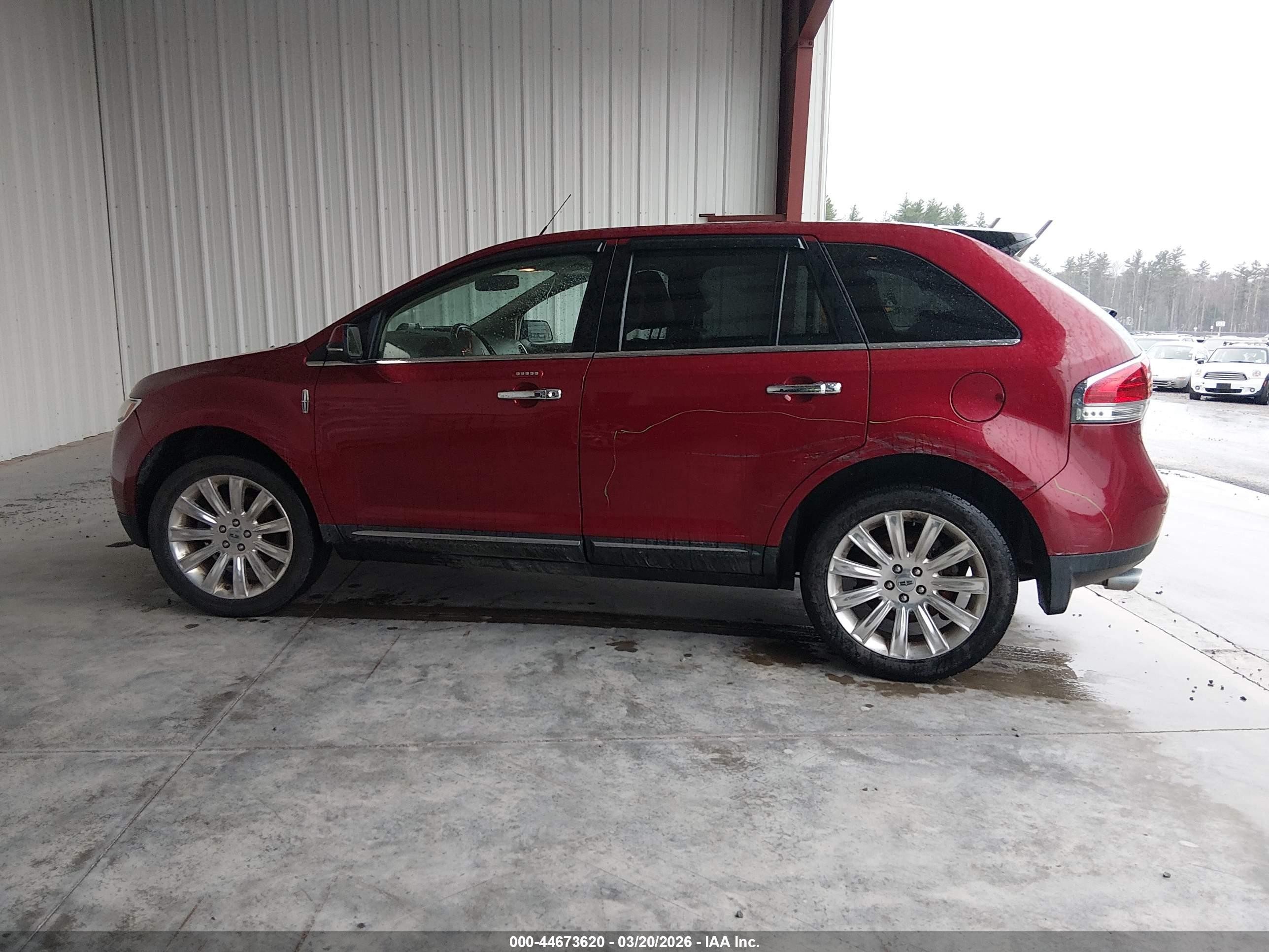 2013 Lincoln Mkx   Красный vin: 2LMDJ8JK4DBL16857