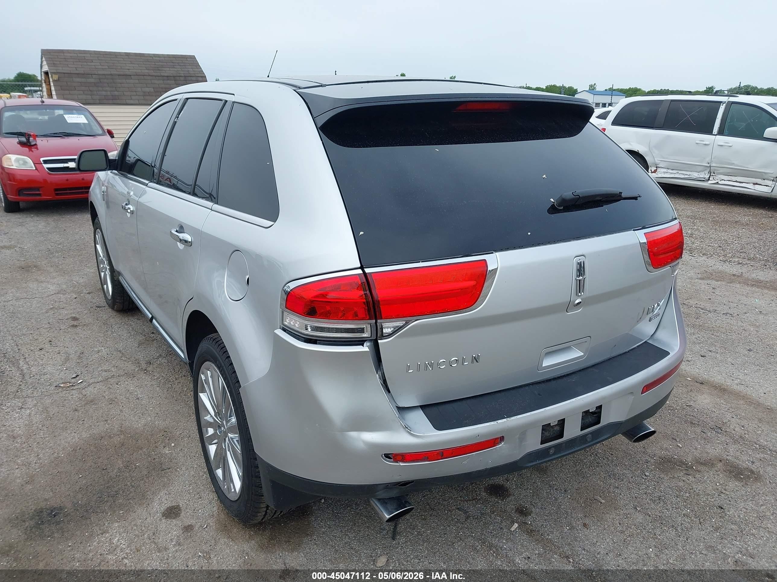 2015 Lincoln Mkx   Silver vin: 2LMDJ8JK4FBL27022
