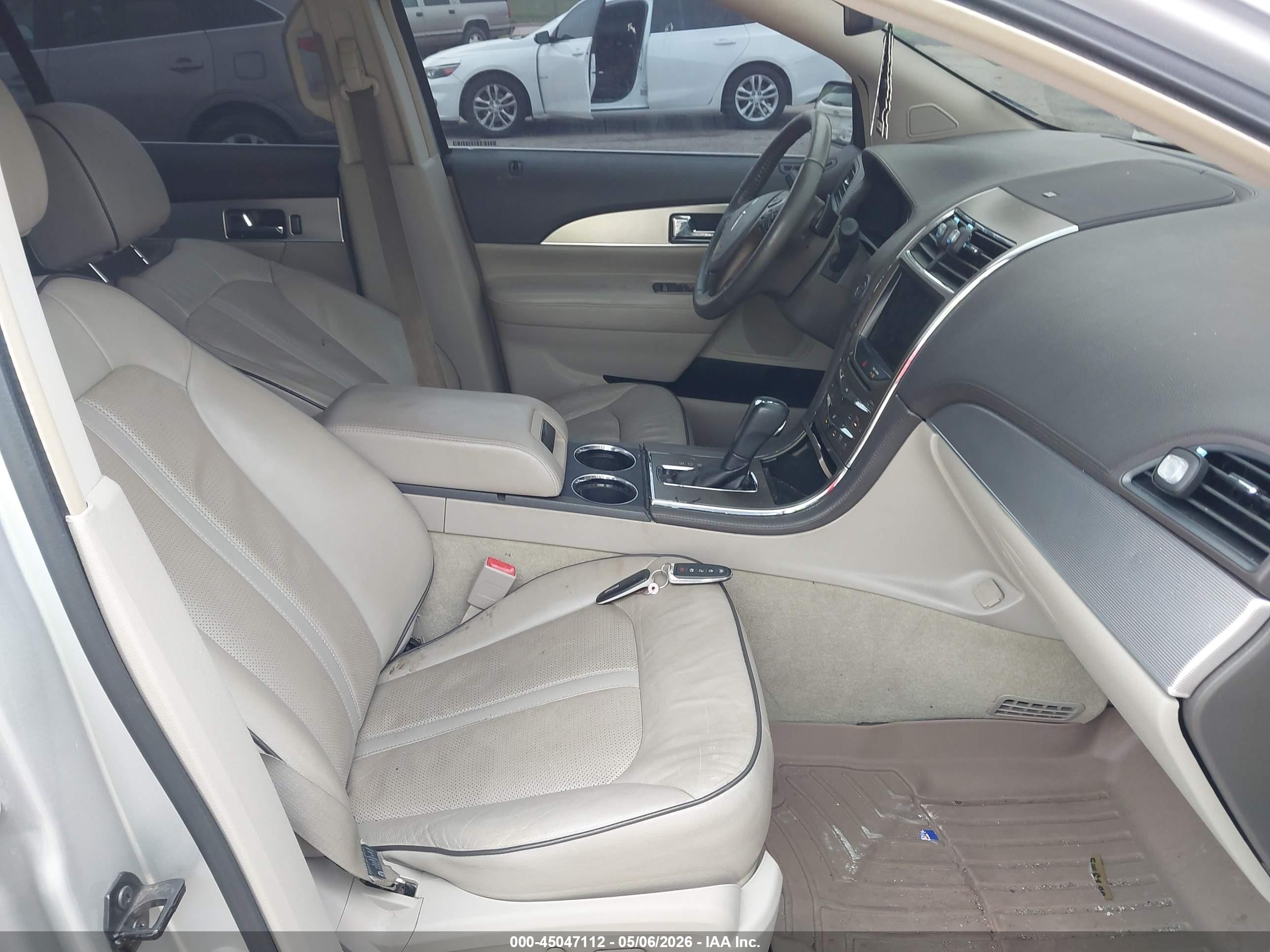 2015 Lincoln Mkx   Silver vin: 2LMDJ8JK4FBL27022
