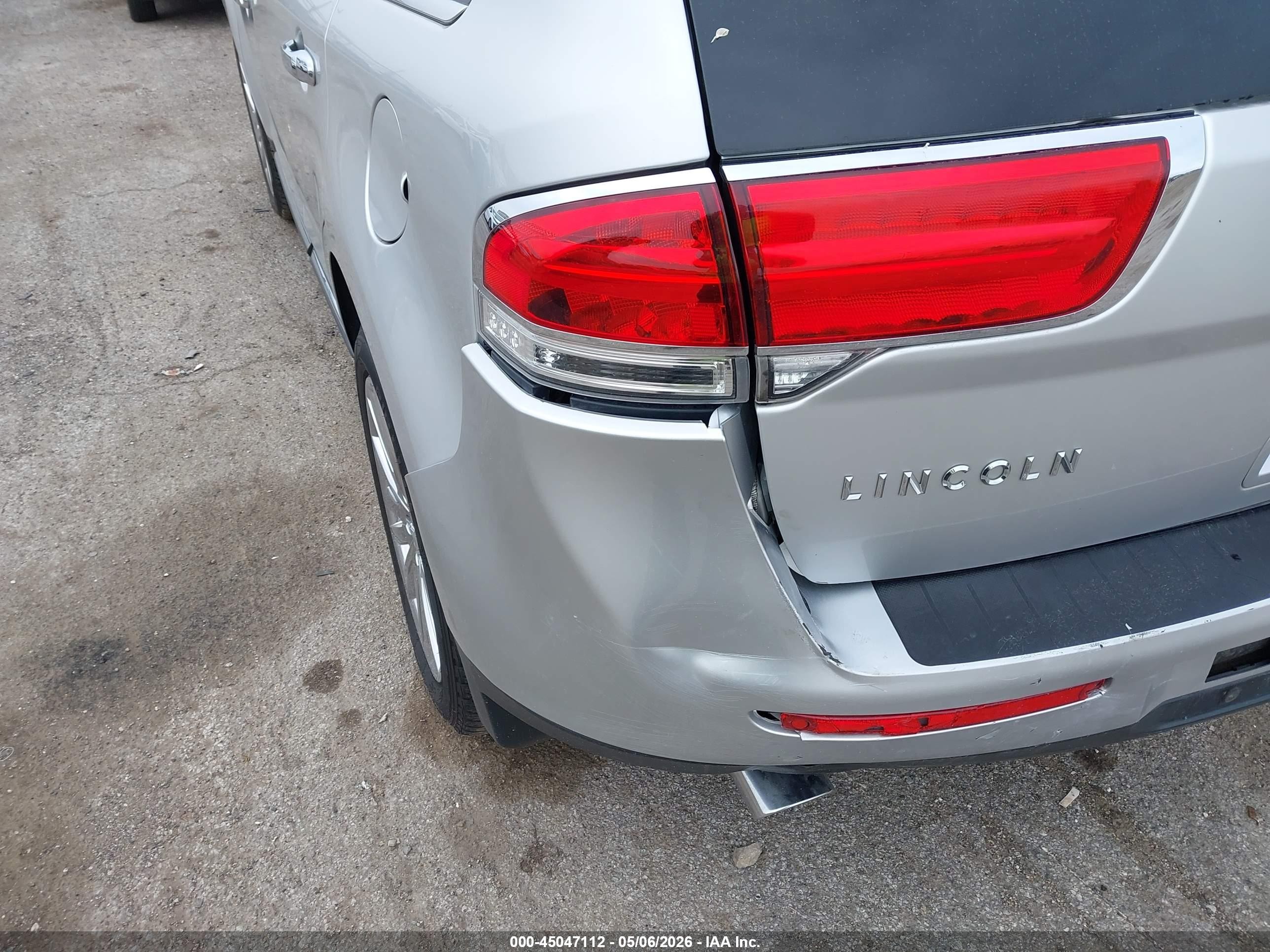 2015 Lincoln Mkx   Silver vin: 2LMDJ8JK4FBL27022