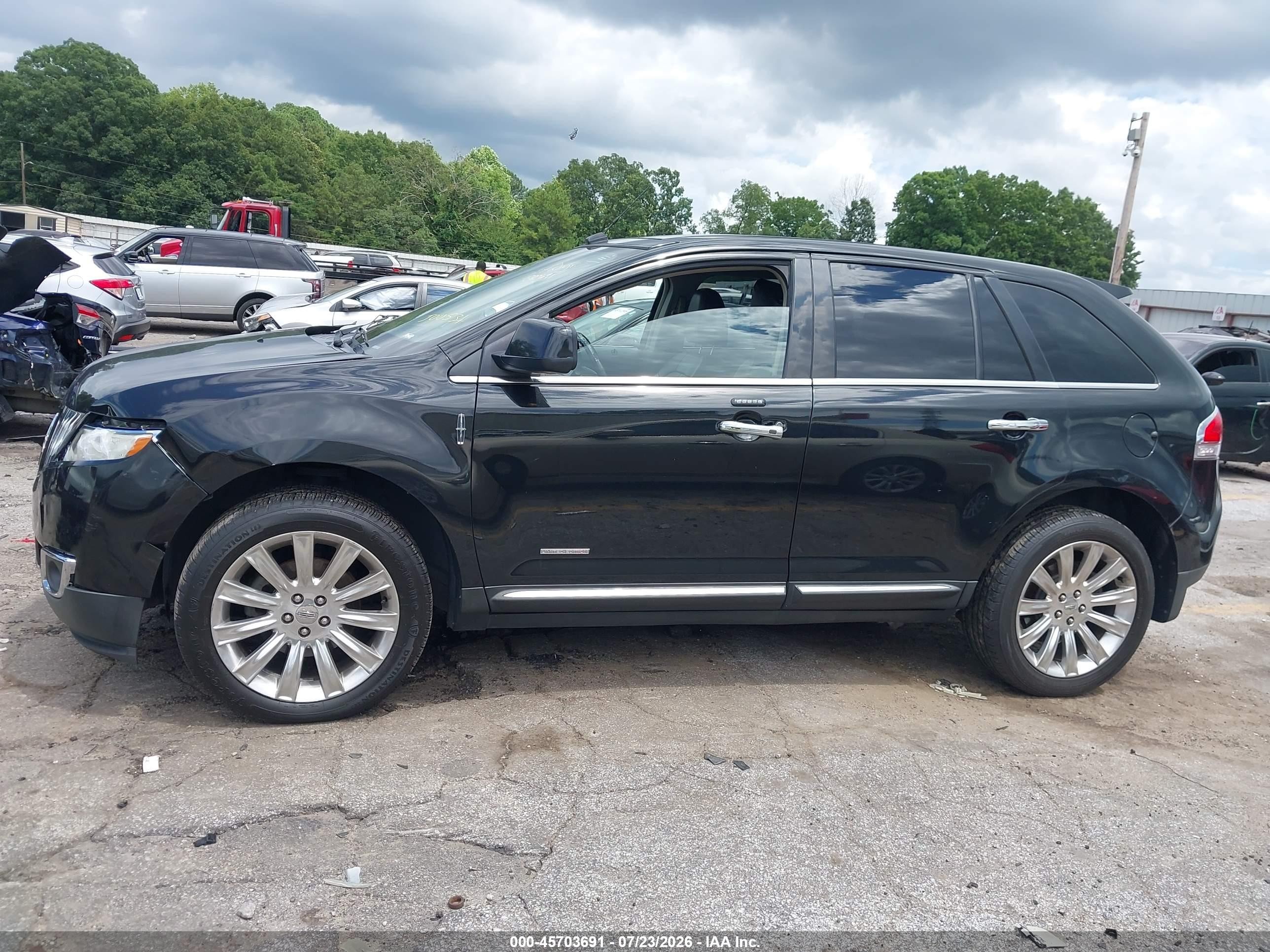 2011 Lincoln Mkx   Black vin: 2LMDJ8JK5BBJ00531