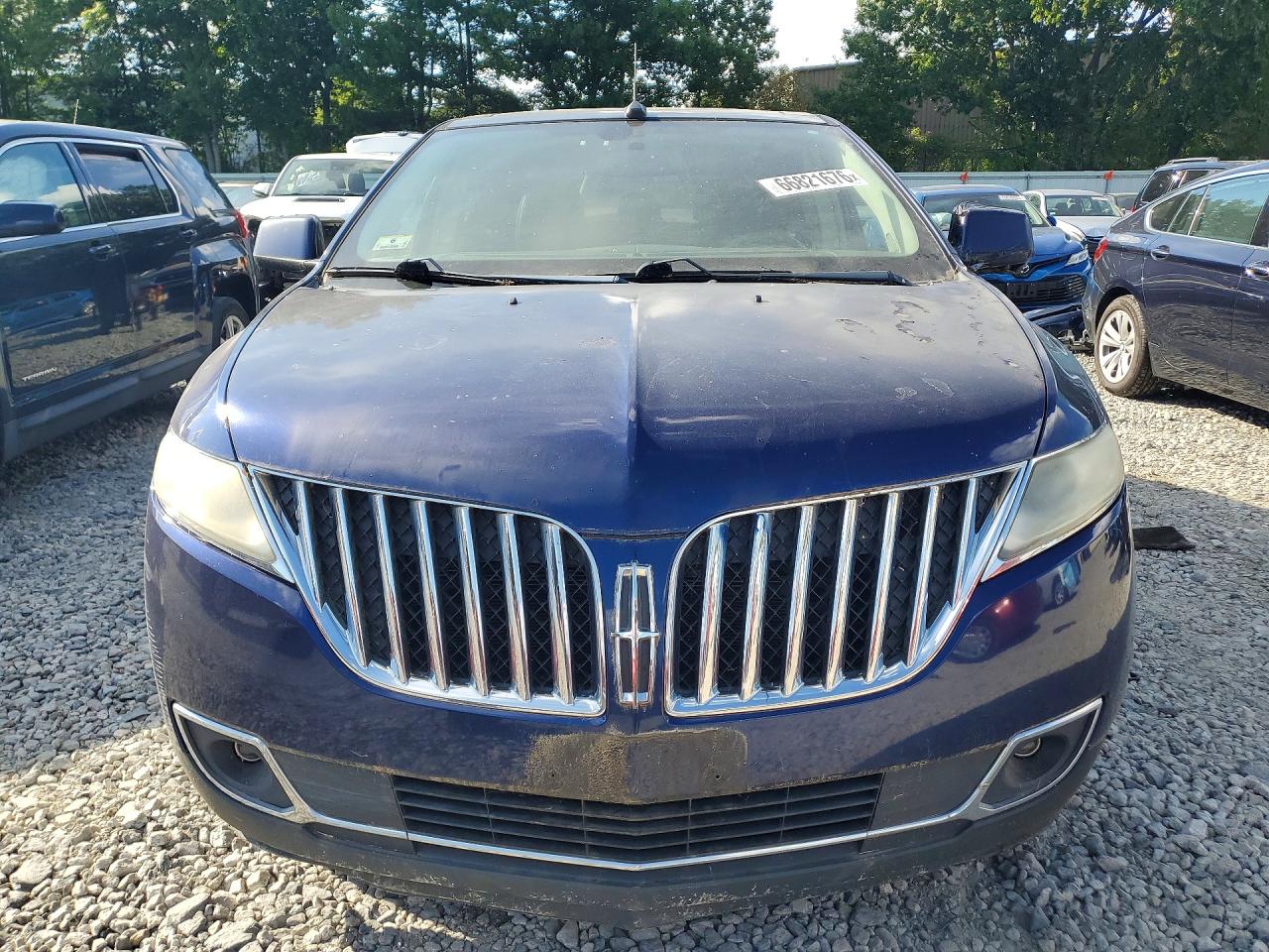 2011 Lincoln Mkx Blue vin: 2LMDJ8JK5BBJ04272