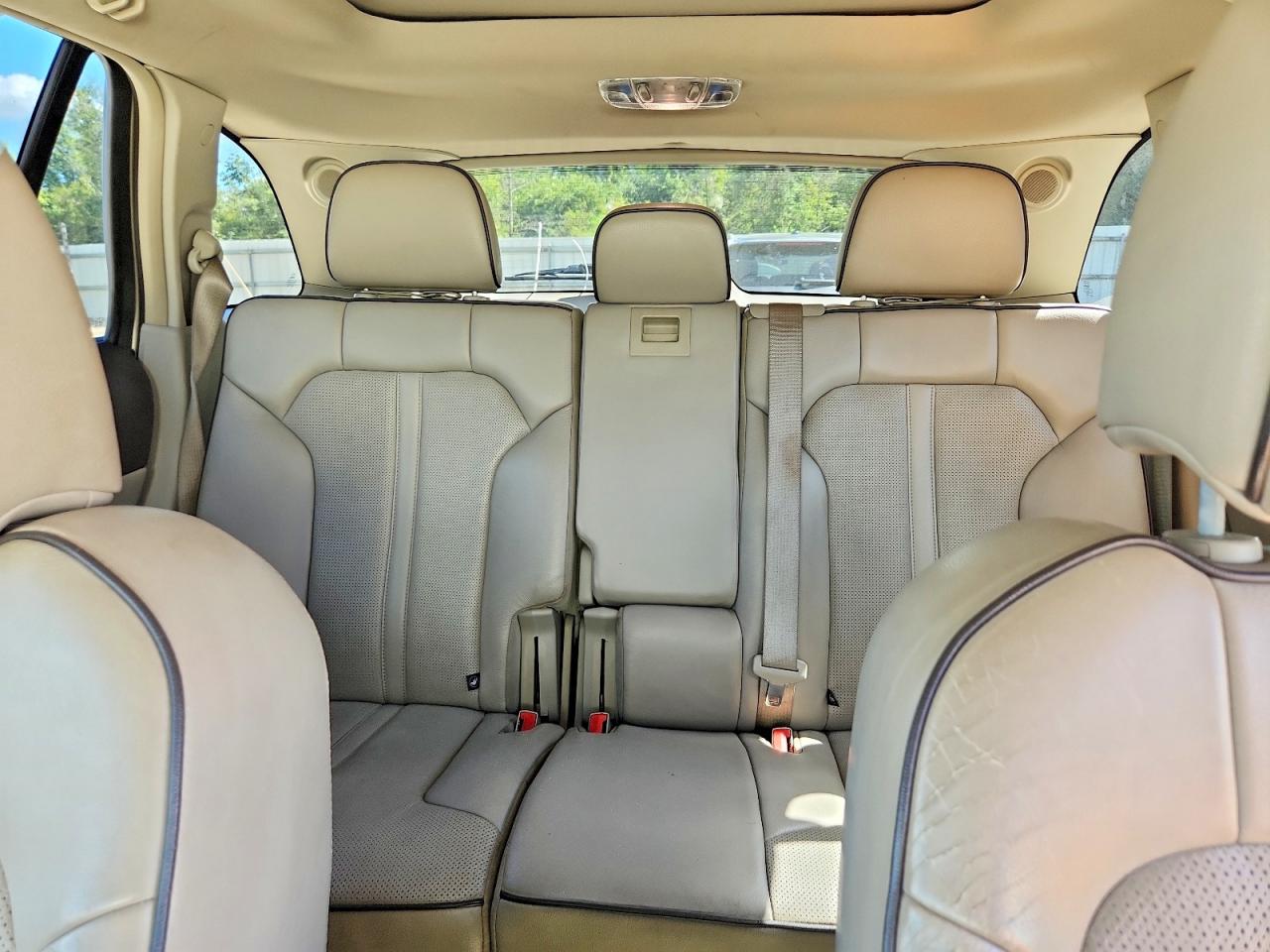 2011 Lincoln Mkx Gold vin: 2LMDJ8JK5BBJ30953