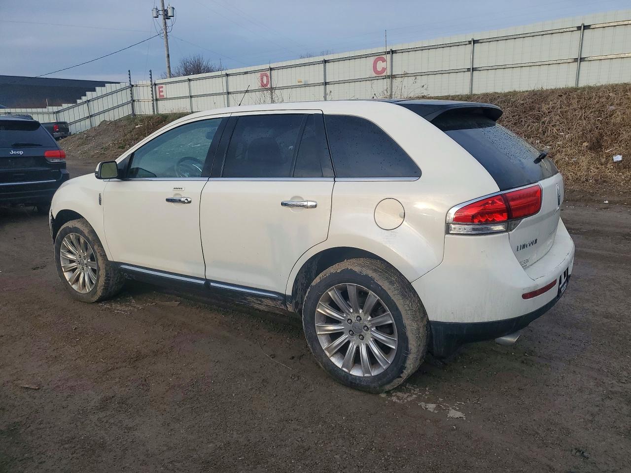 2013 Lincoln Mkx White vin: 2LMDJ8JK5DBL05687
