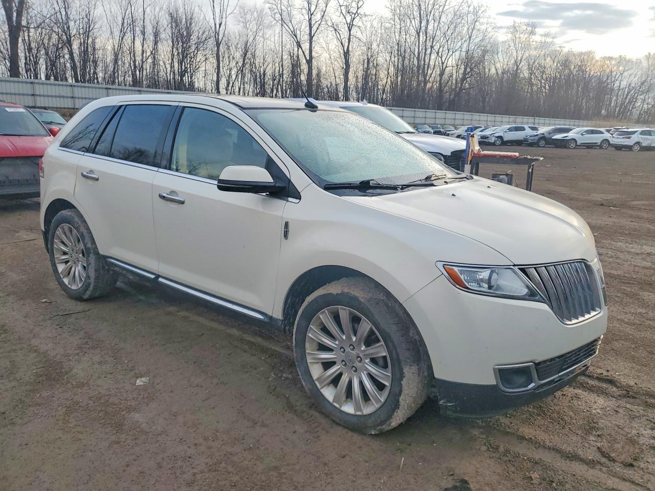 2013 Lincoln Mkx White vin: 2LMDJ8JK5DBL05687