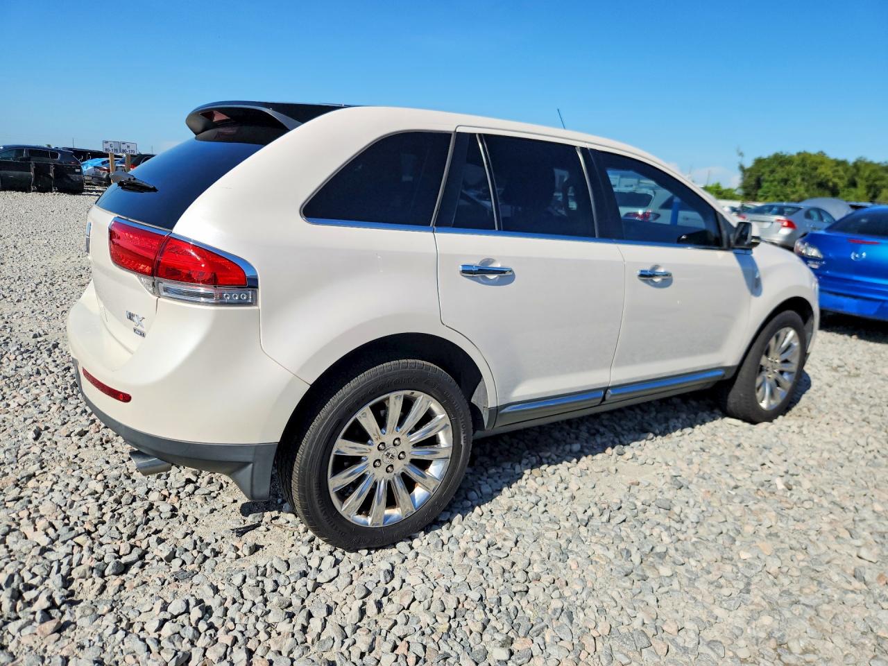 2013 Lincoln Mkx White vin: 2LMDJ8JK5DBL12865