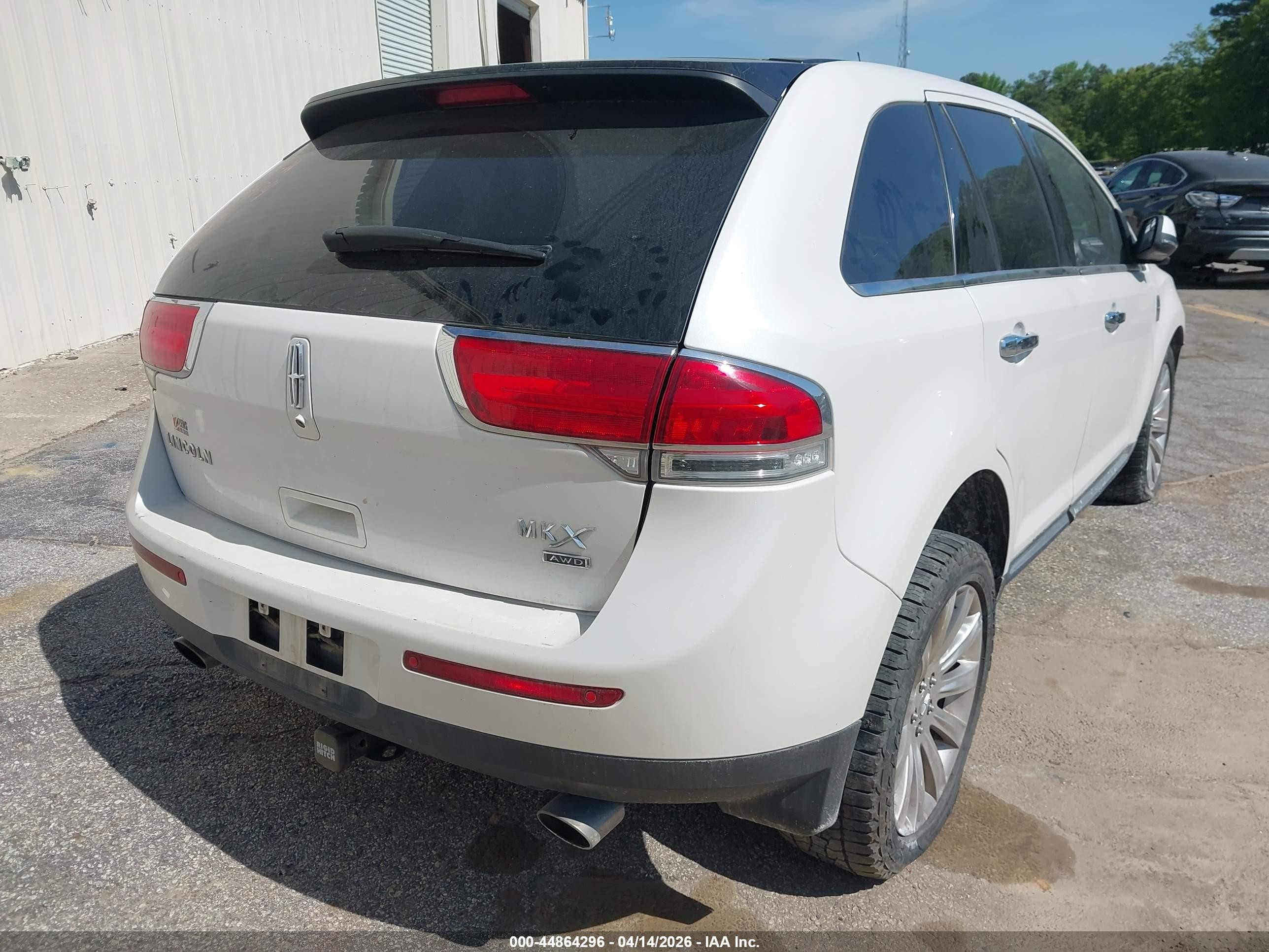 2013 Lincoln Mkx   White vin: 2LMDJ8JK5DBL26474