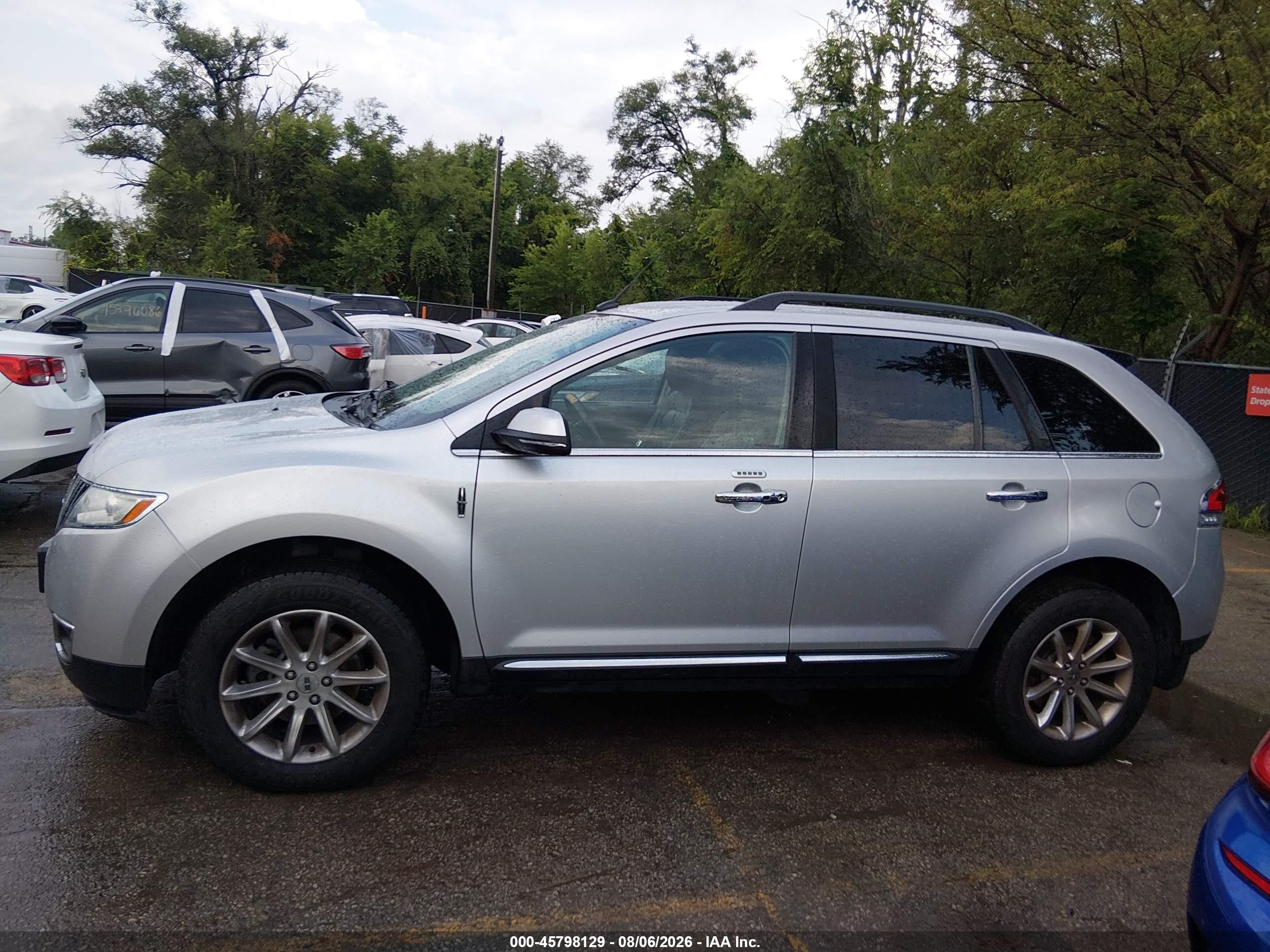 2014 Lincoln Mkx   Silver vin: 2LMDJ8JK5EBL06727