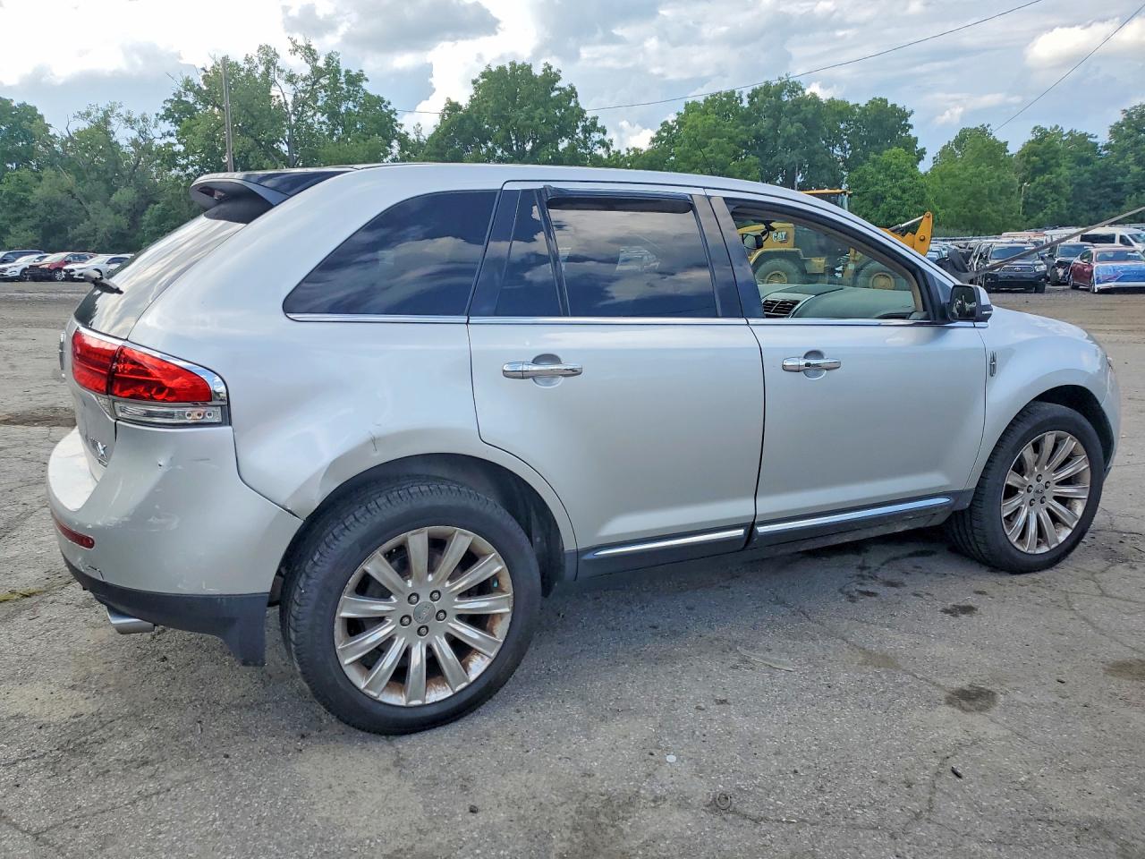 2014 Lincoln Mkx Silver vin: 2LMDJ8JK5EBL12110