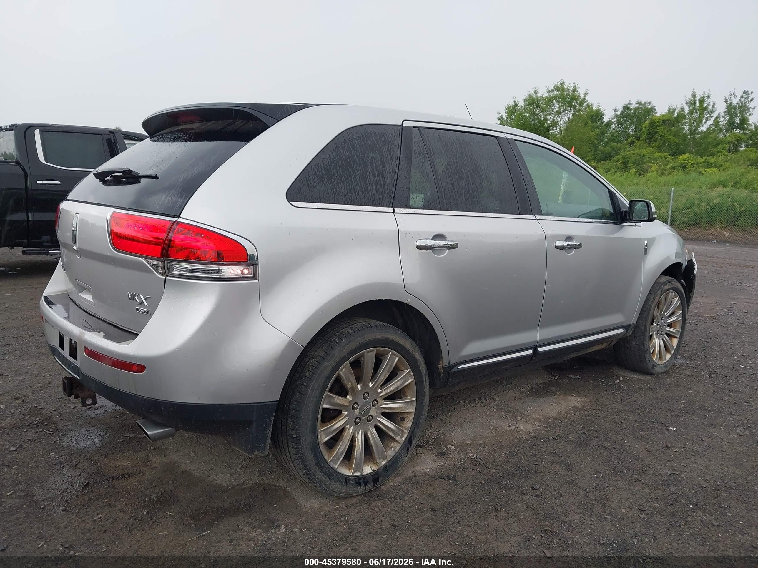 2014 Lincoln Mkx   Silver vin: 2LMDJ8JK5EBL13872