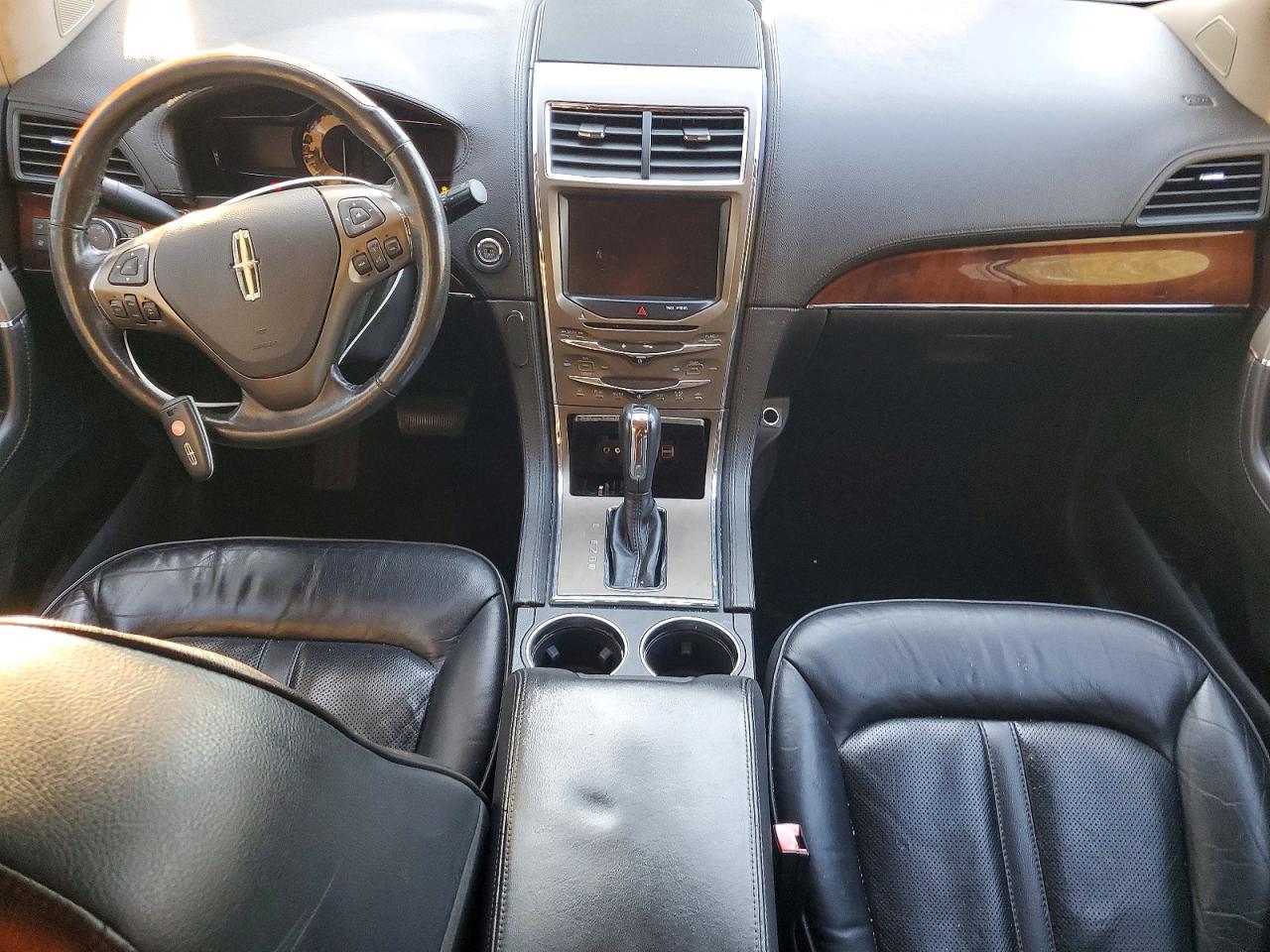 2014 Lincoln Mkx Beige vin: 2LMDJ8JK5EBL14651