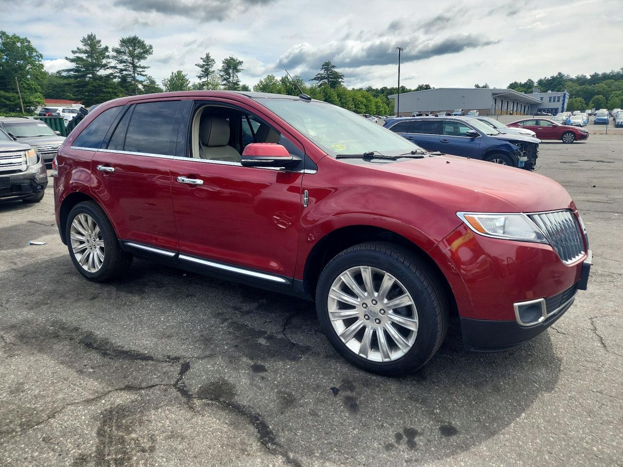 2014 Lincoln Mkx Red vin: 2LMDJ8JK5EBL19803