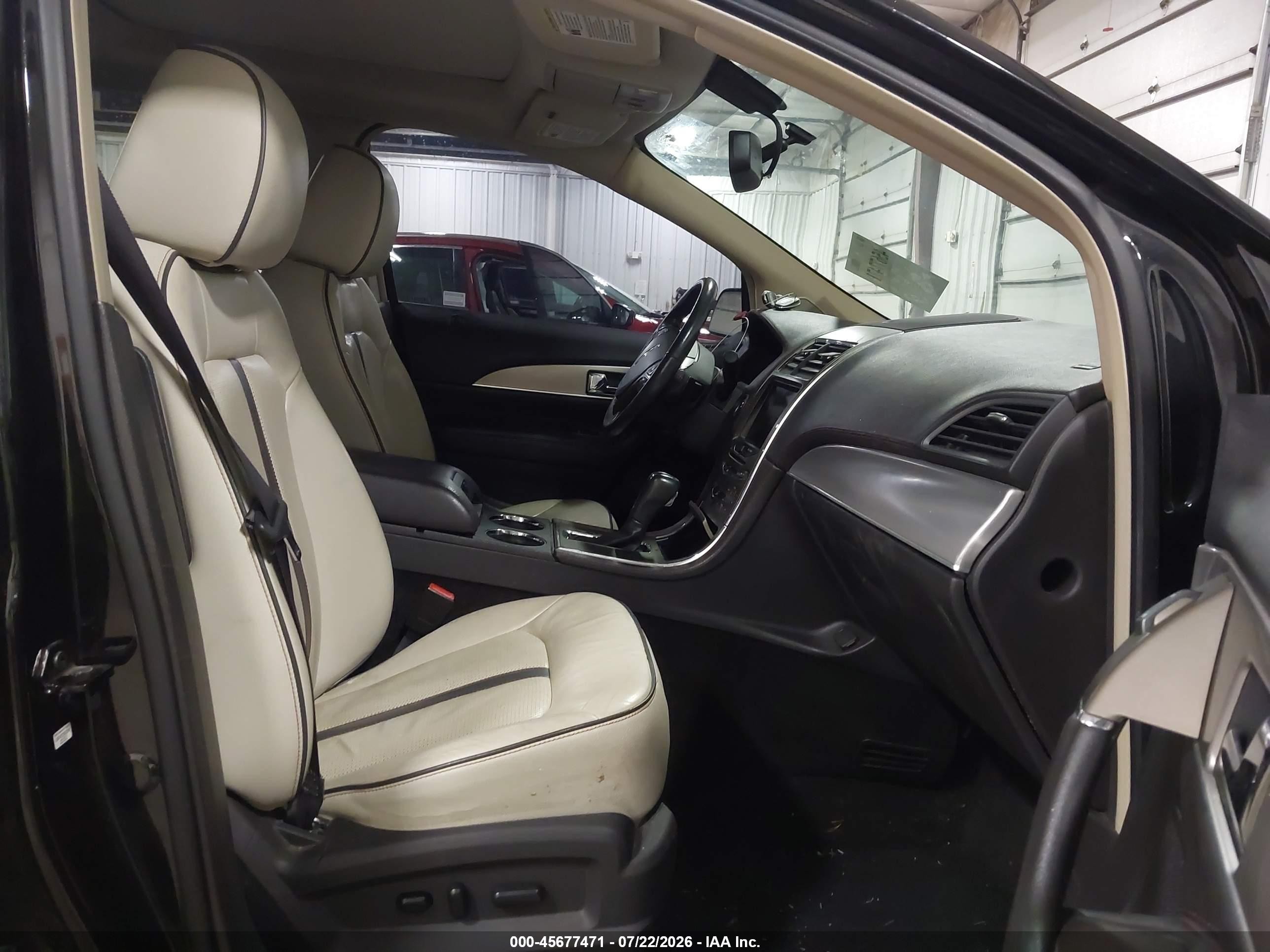 2015 Lincoln Mkx   Черный vin: 2LMDJ8JK5FBL27045