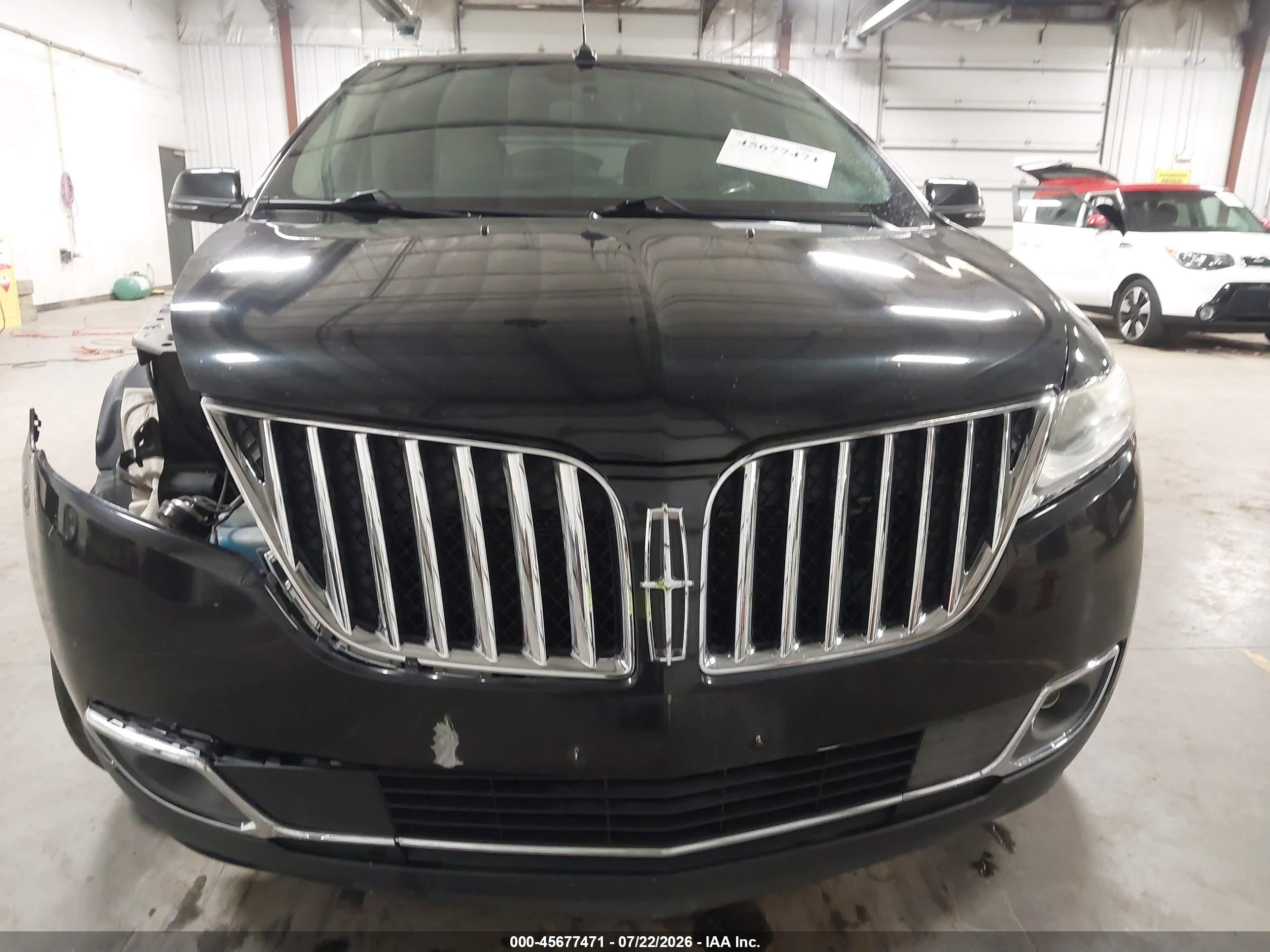 2015 Lincoln Mkx   Черный vin: 2LMDJ8JK5FBL27045