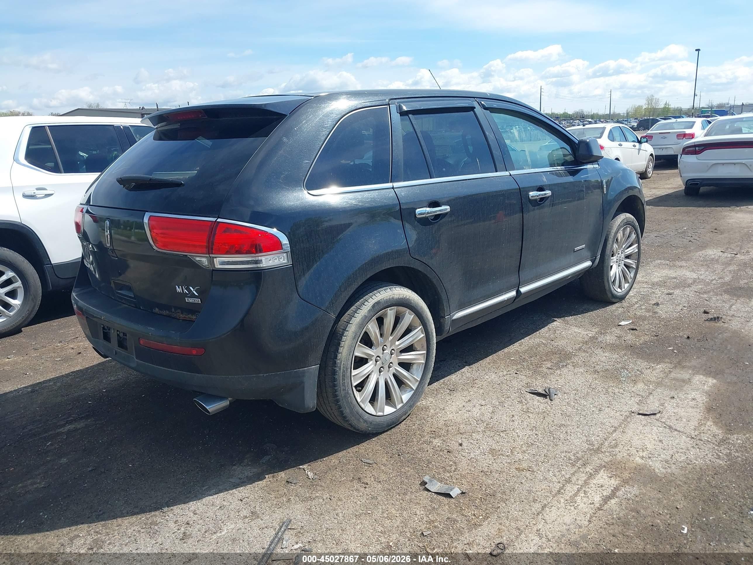 2011 Lincoln Mkx   Черный vin: 2LMDJ8JK6BBJ02465