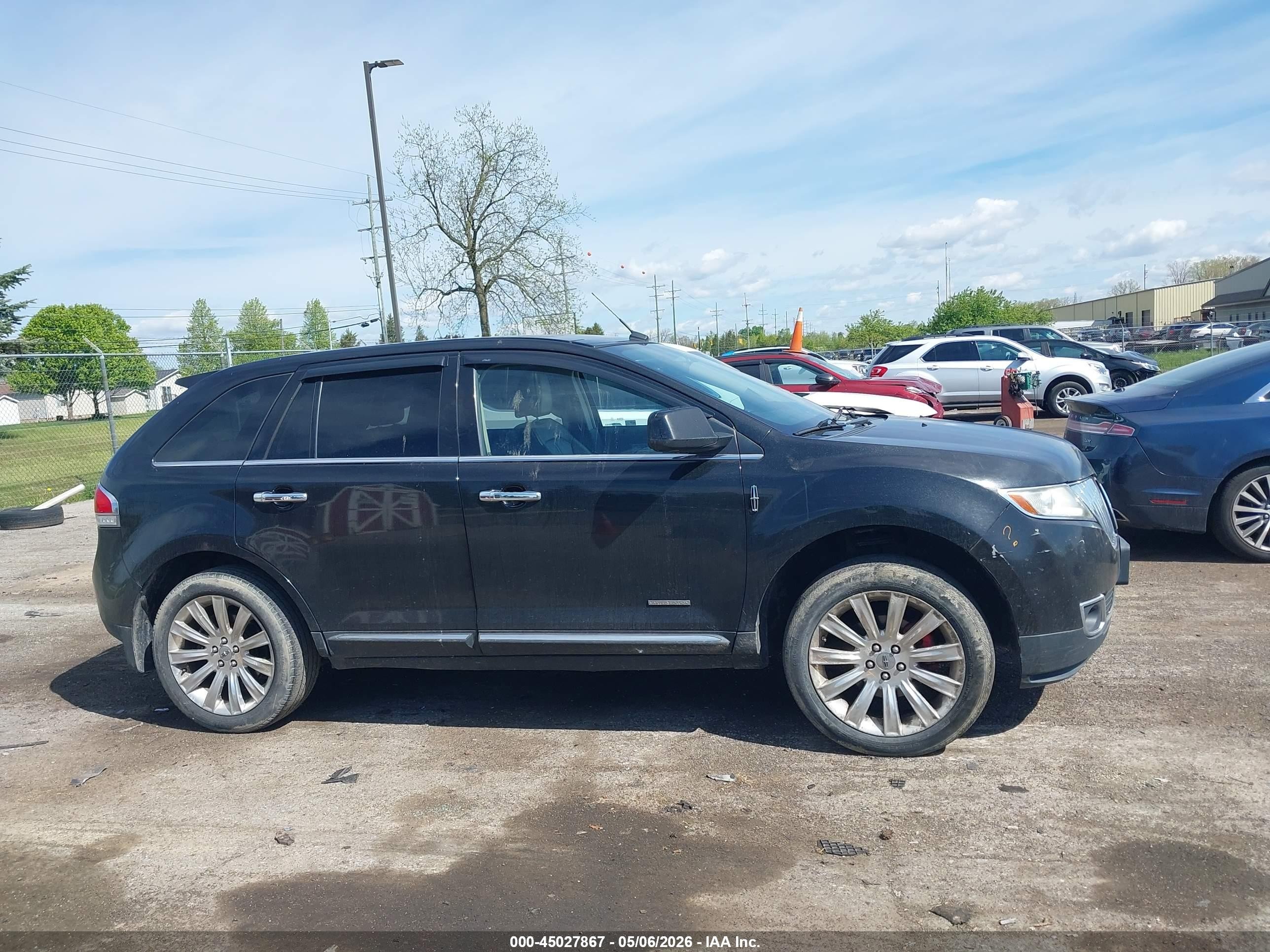 2011 Lincoln Mkx   Черный vin: 2LMDJ8JK6BBJ02465