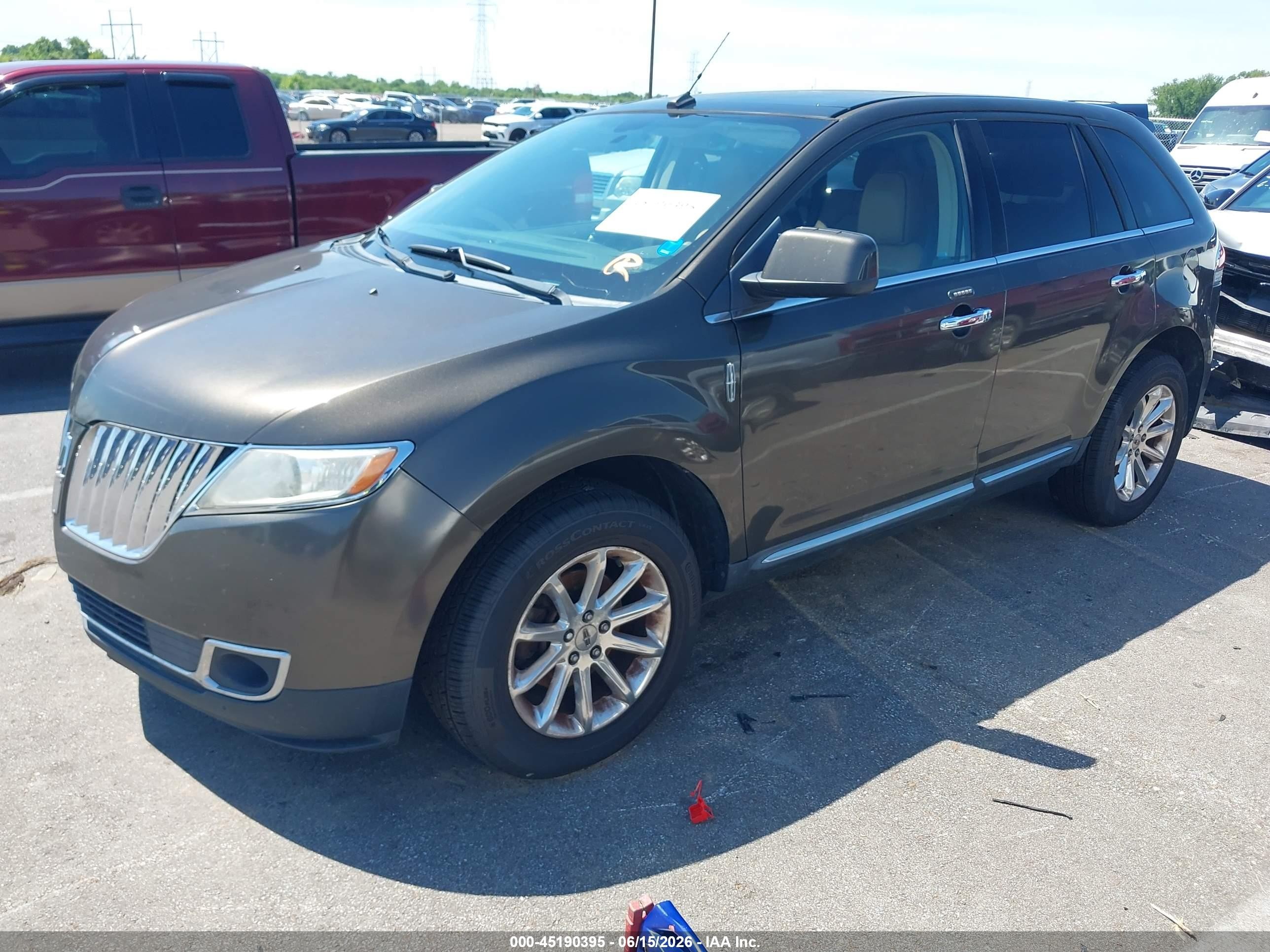 2011 Lincoln Mkx   Tan vin: 2LMDJ8JK6BBJ07648
