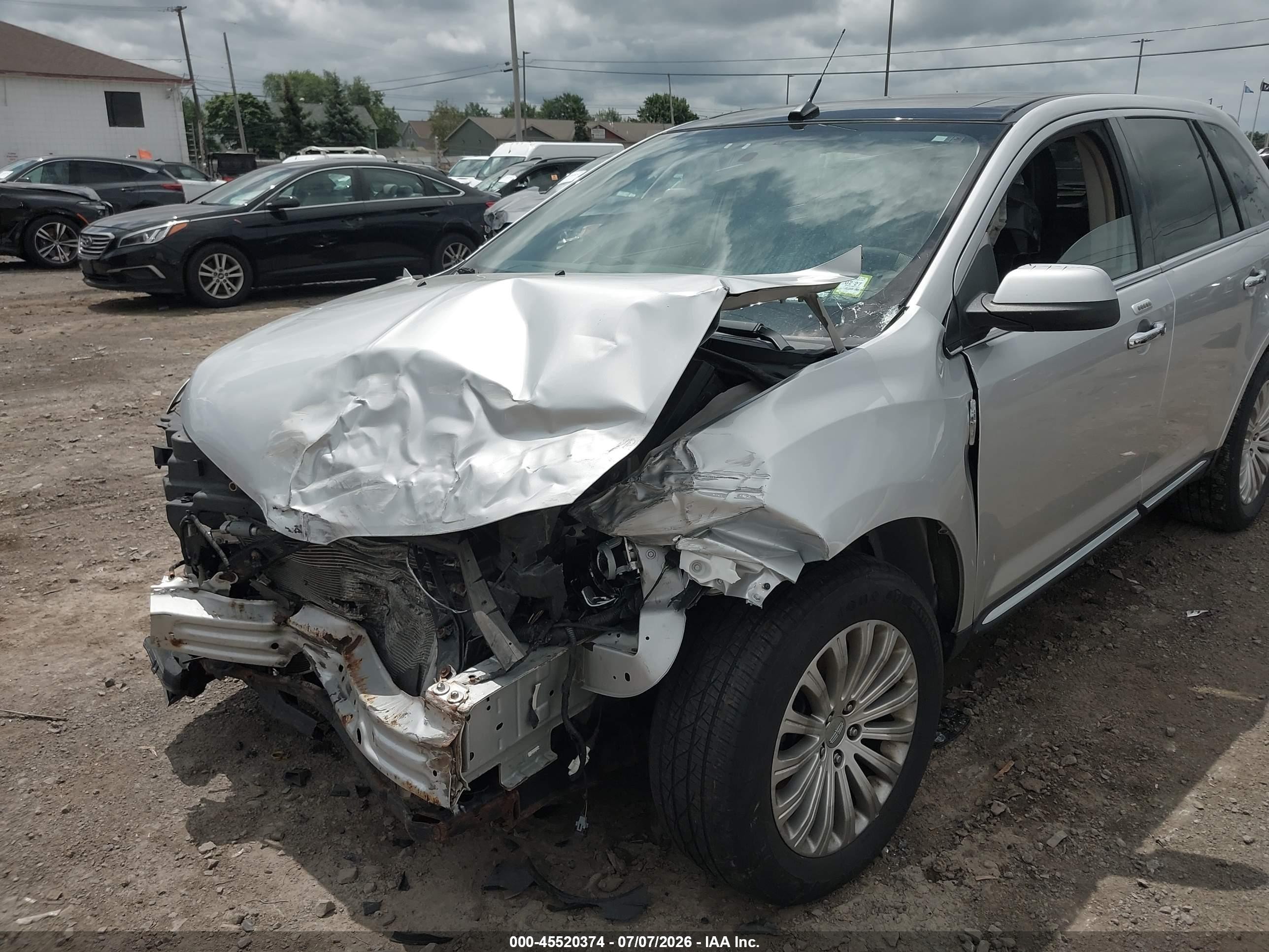 2012 Lincoln Mkx   Silver vin: 2LMDJ8JK6CBL07852