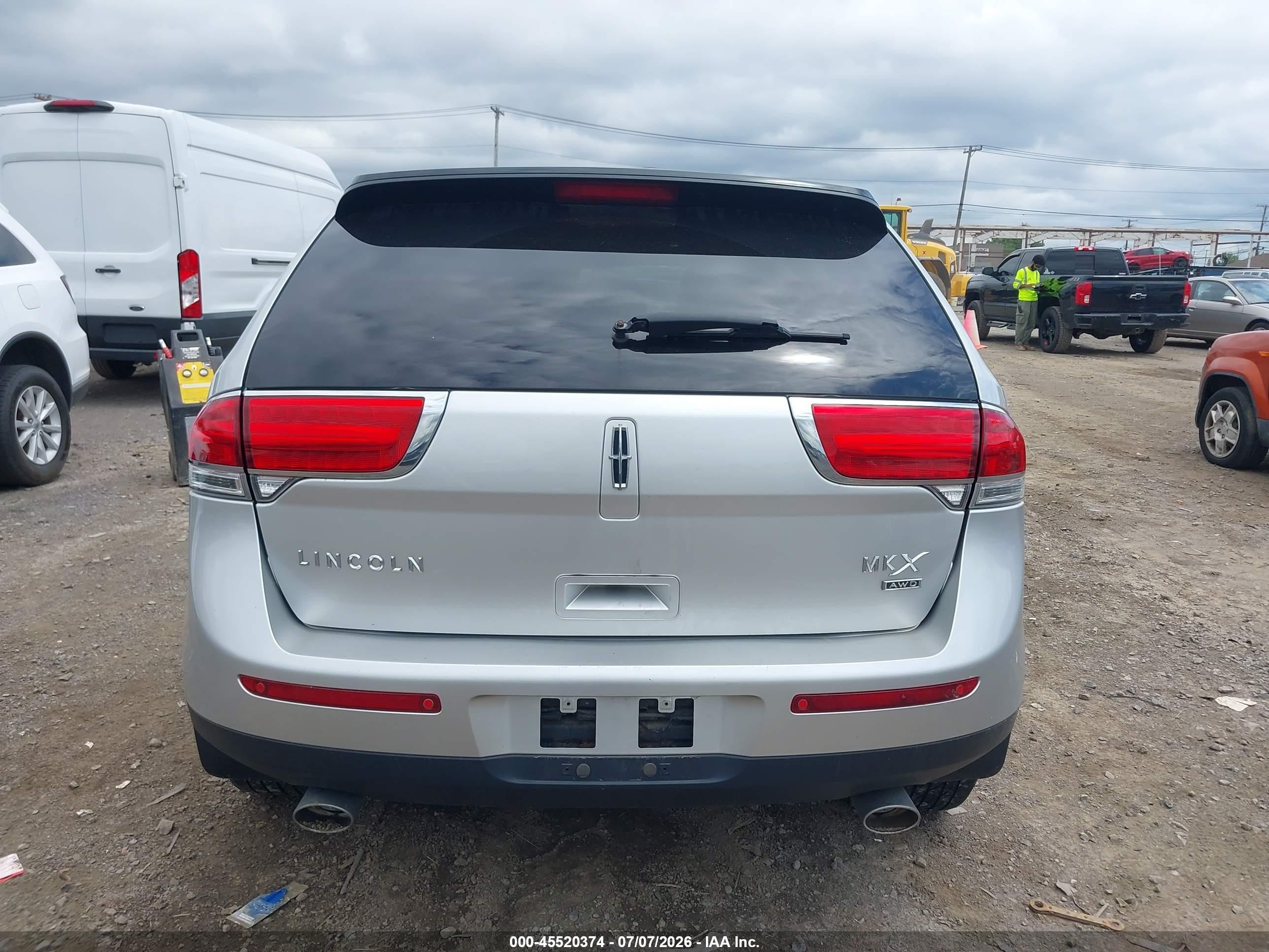 2012 Lincoln Mkx   Silver vin: 2LMDJ8JK6CBL07852