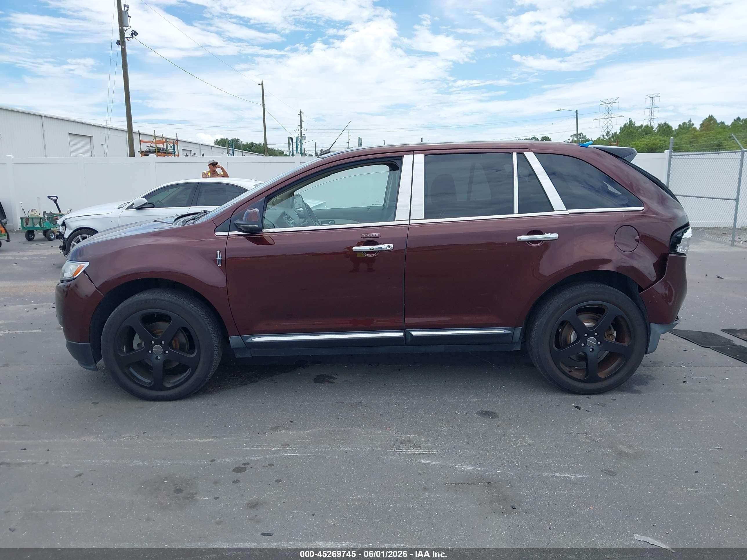 2012 Lincoln Mkx   Maroon vin: 2LMDJ8JK6CBL12971