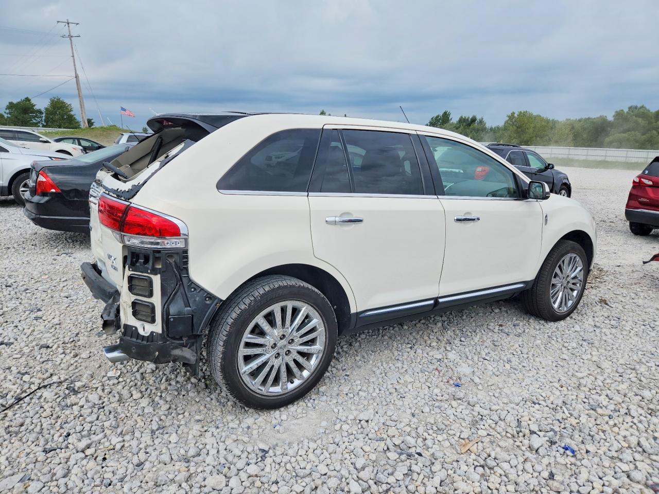 2013 Lincoln Mkx White vin: 2LMDJ8JK6DBL08050