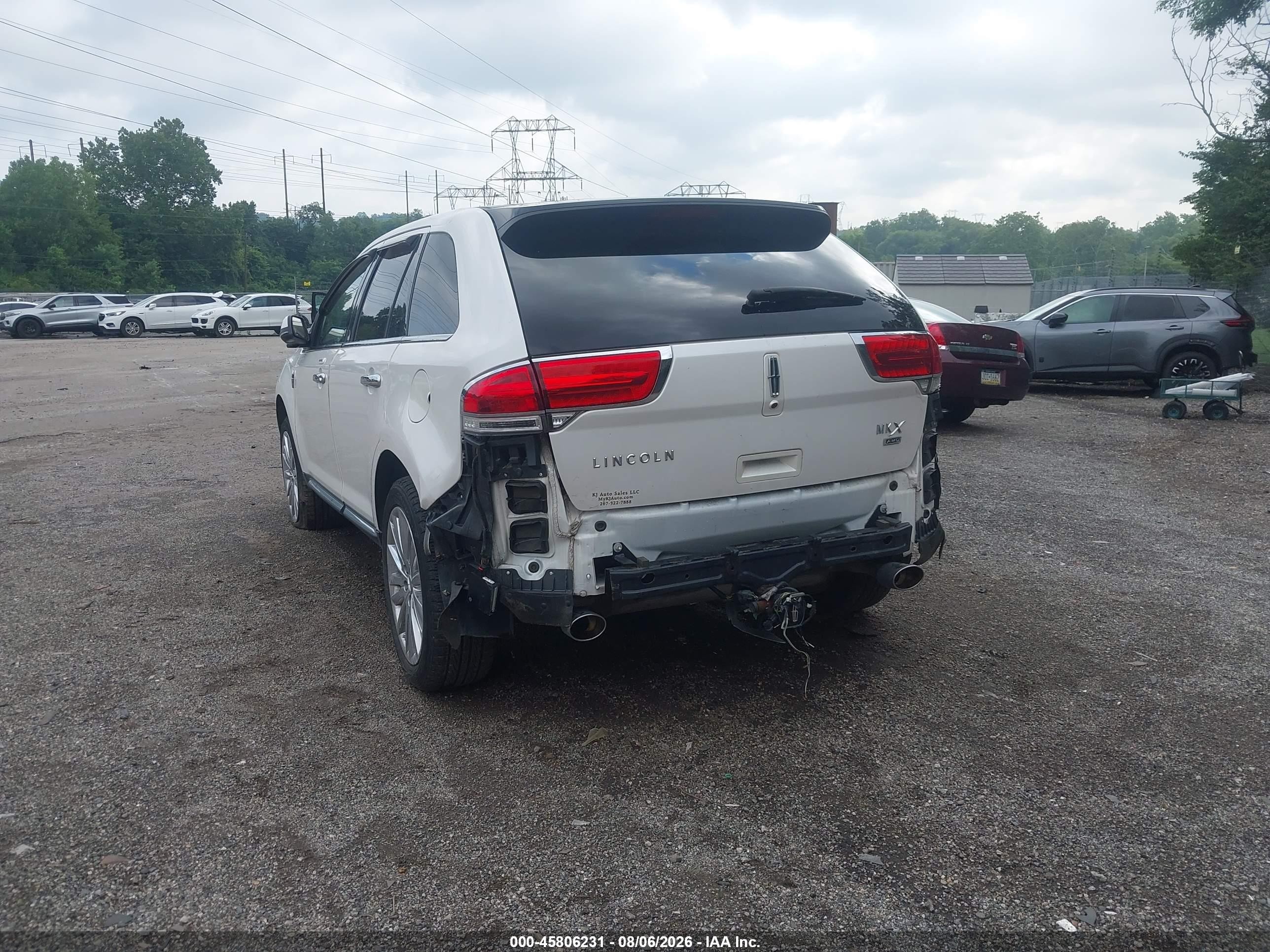 2013 Lincoln Mkx   White vin: 2LMDJ8JK6DBL11188