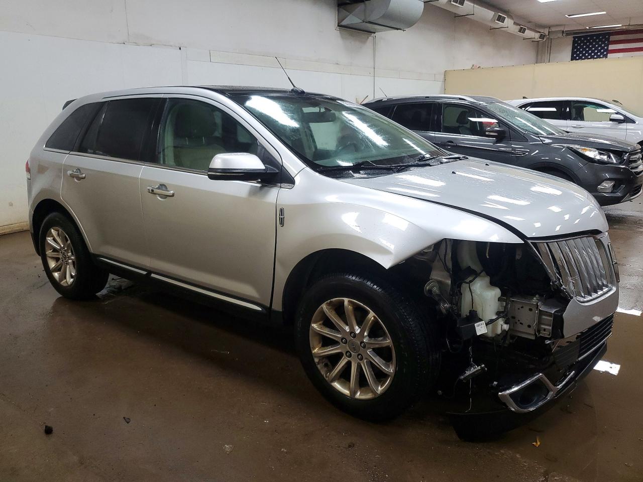 2013 Lincoln Mkx Silver vin: 2LMDJ8JK6DBL17380