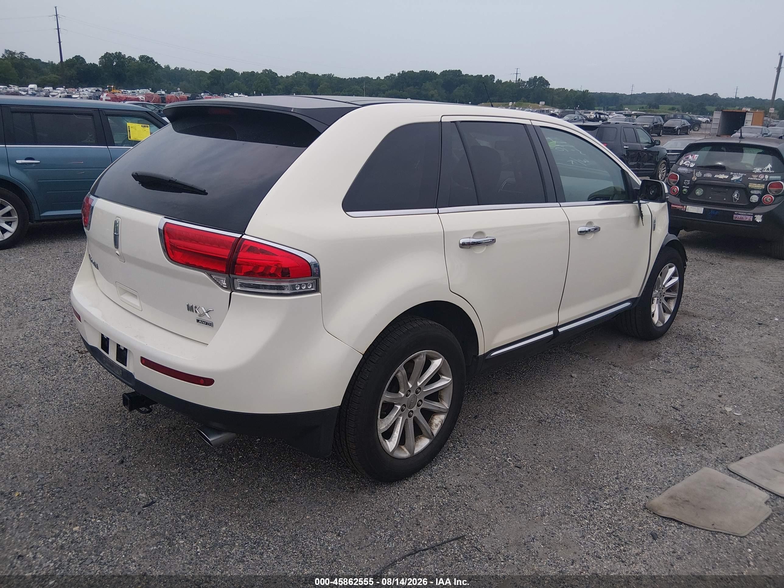 2013 Lincoln Mkx   Cream vin: 2LMDJ8JK6DBL24393