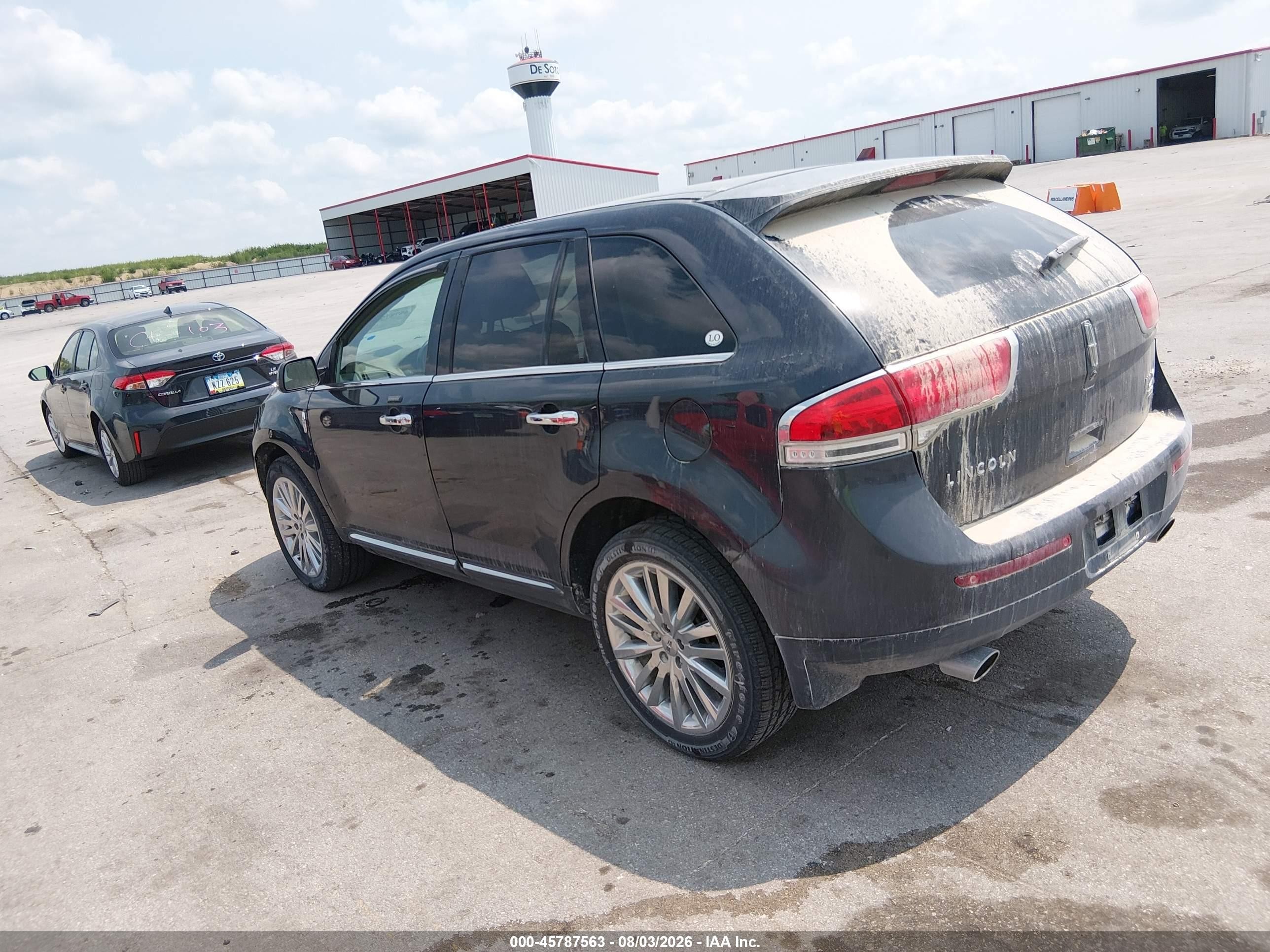 2014 Lincoln Mkx Beige vin: 2LMDJ8JK6EBL01696
